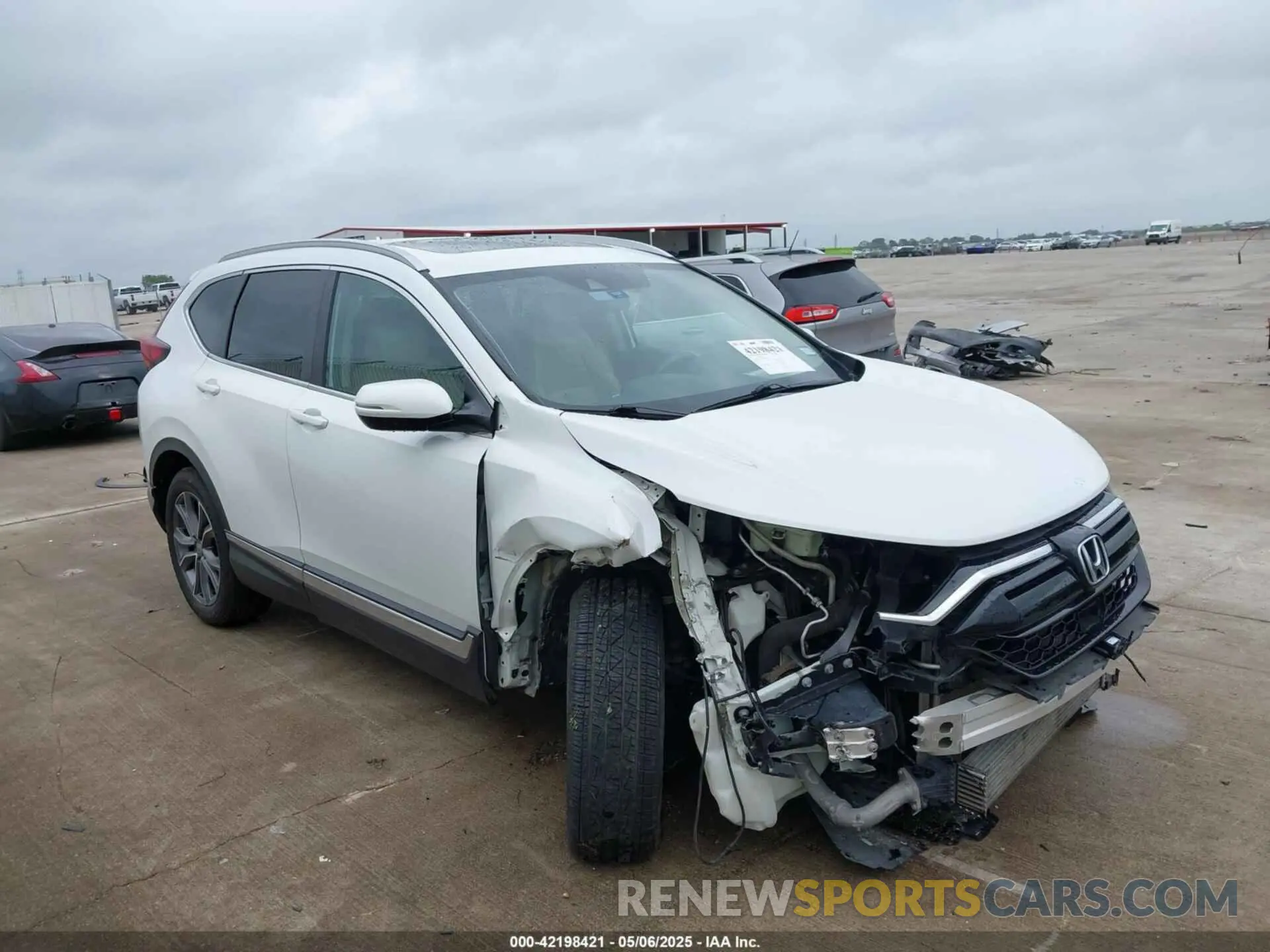 1 Photograph of a damaged car 2HKRW2H98MH669288 HONDA CR-V 2021