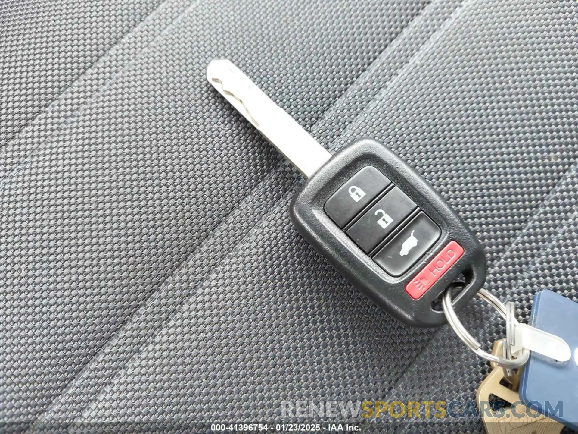 11 Photograph of a damaged car 5J6RW1H21ML002579 HONDA CR-V 2021