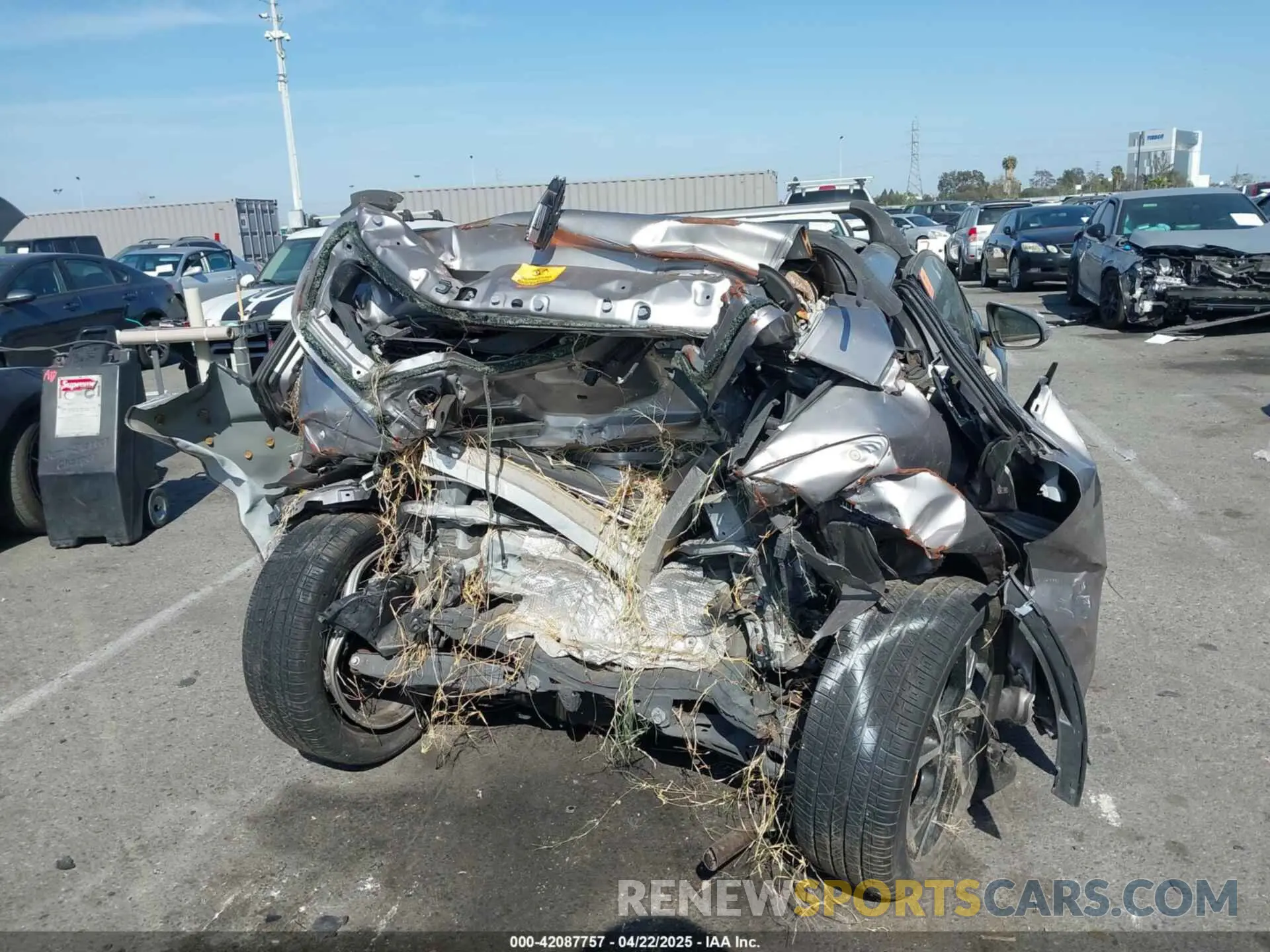 17 Photograph of a damaged car 5J6RW1H55MA011324 HONDA CR-V 2021