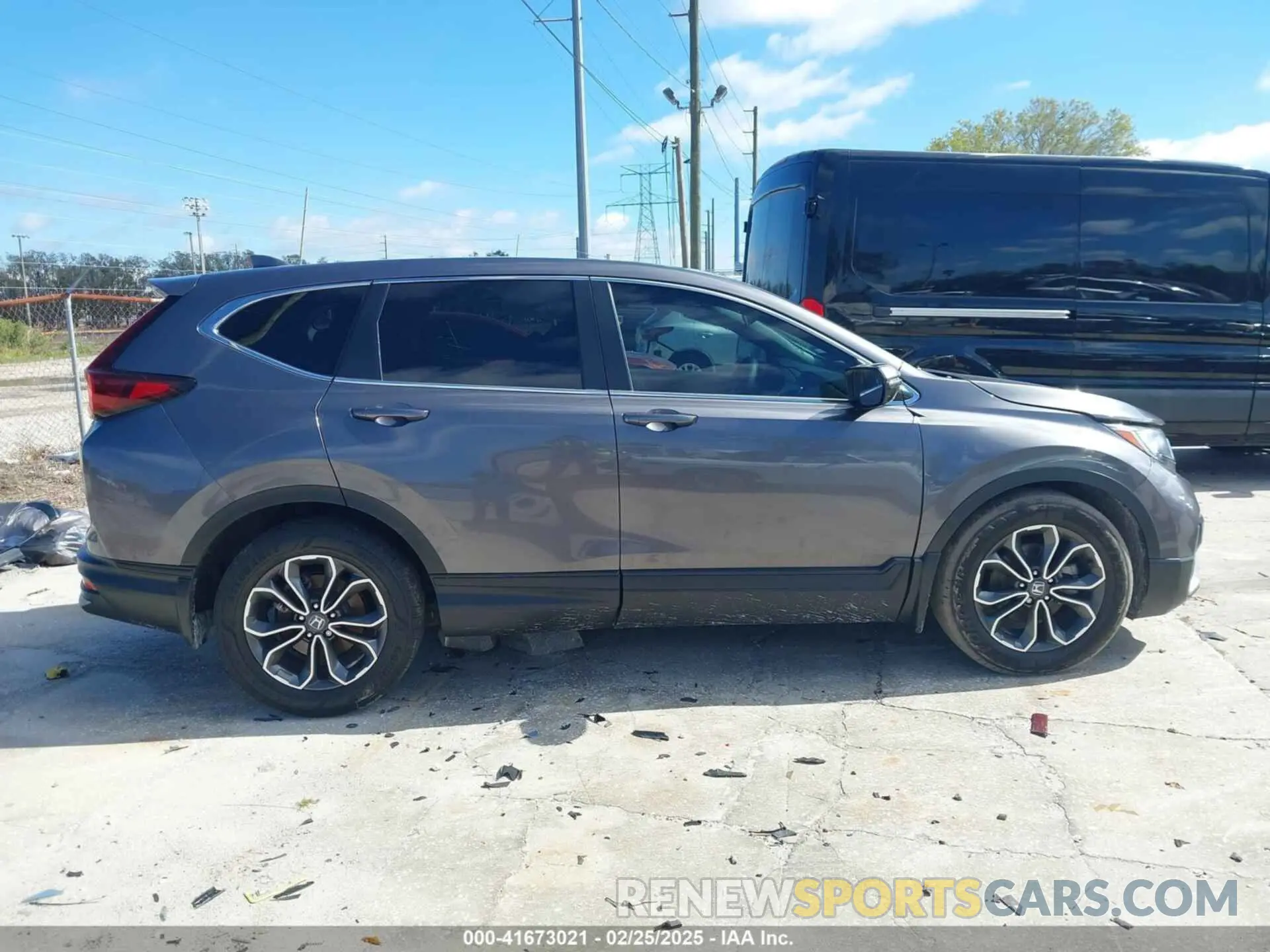 14 Photograph of a damaged car 5J6RW1H57MA006626 HONDA CR-V 2021
