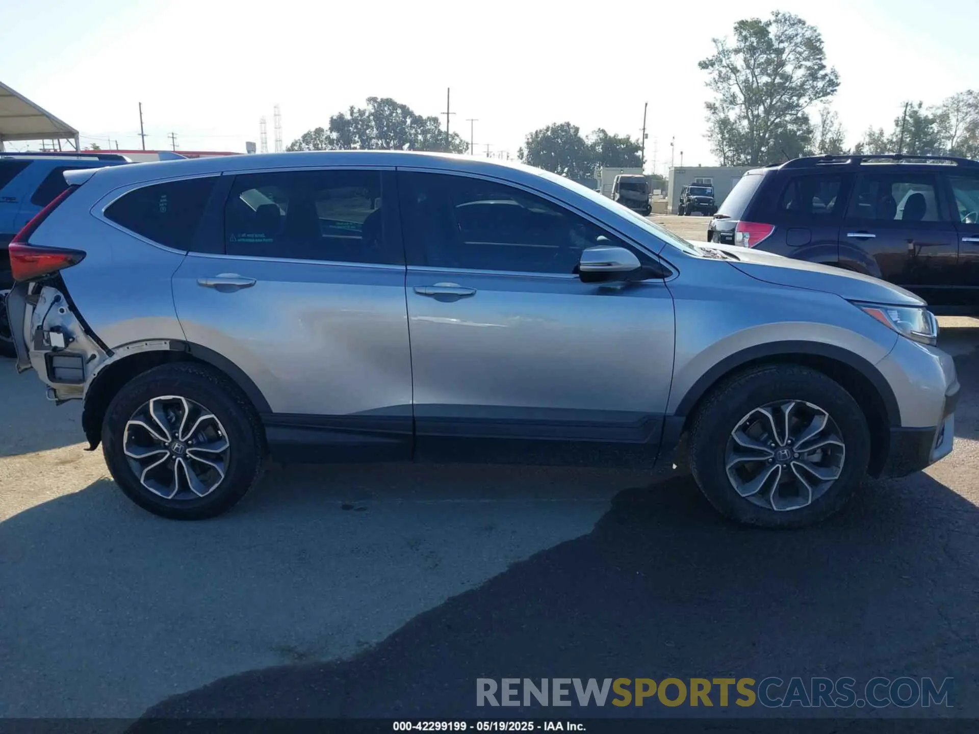13 Photograph of a damaged car 5J6RW1H58MA013021 HONDA CR-V 2021