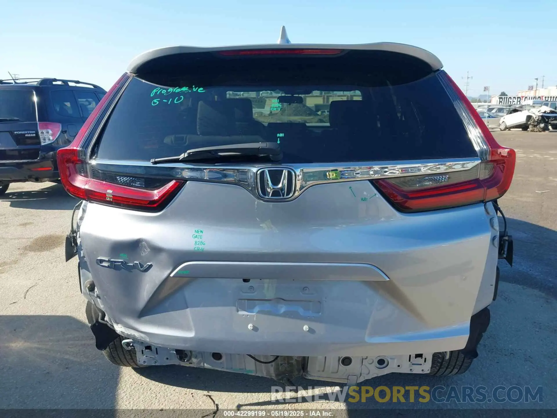 16 Photograph of a damaged car 5J6RW1H58MA013021 HONDA CR-V 2021