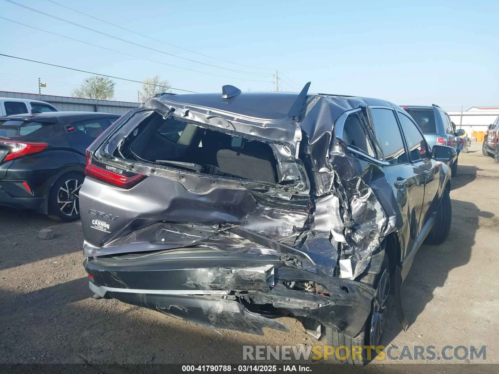 6 Photograph of a damaged car 5J6RW1H58MA014363 HONDA CR-V 2021