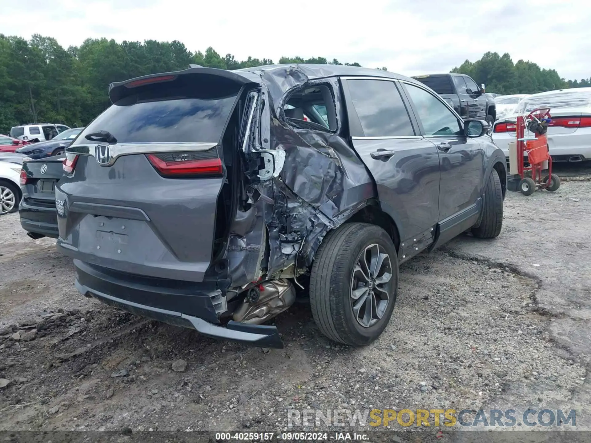 4 Photograph of a damaged car 5J6RW1H88MA007844 HONDA CR-V 2021