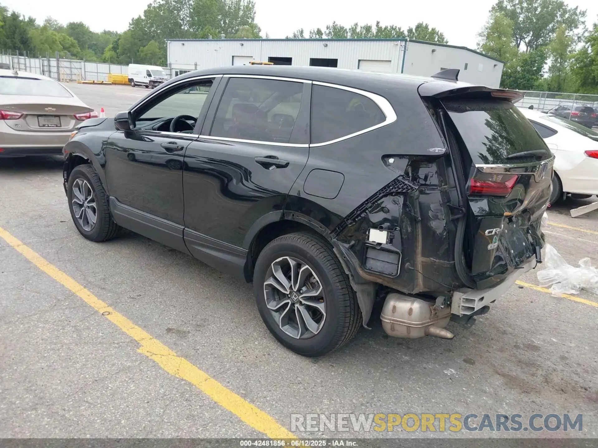 3 Photograph of a damaged car 5J6RW2H50ML004467 HONDA CR-V 2021