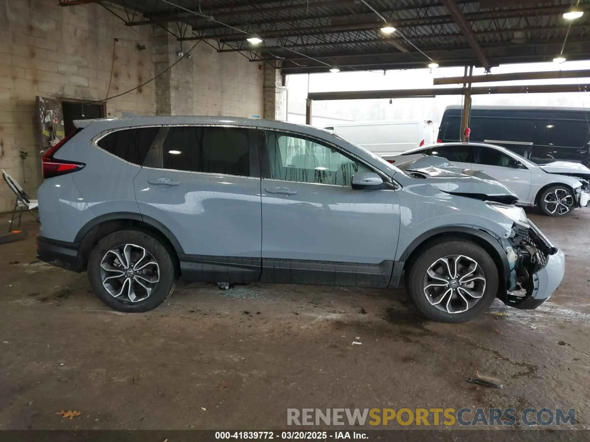 14 Photograph of a damaged car 5J6RW2H51ML010701 HONDA CR-V 2021