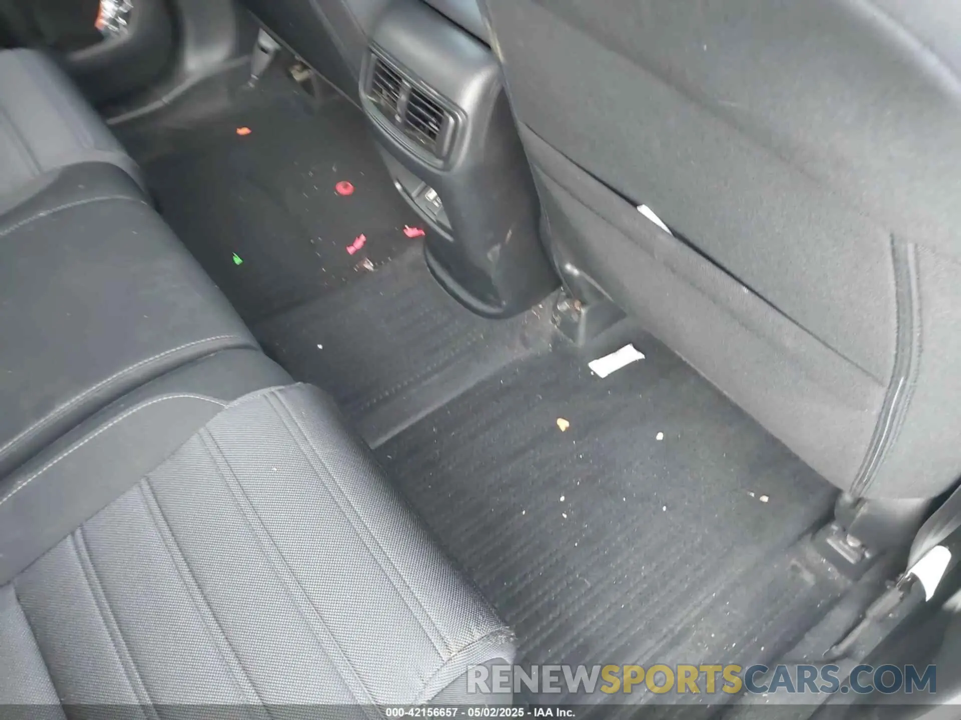 8 Photograph of a damaged car 5J6RW2H58MA002493 HONDA CR-V 2021