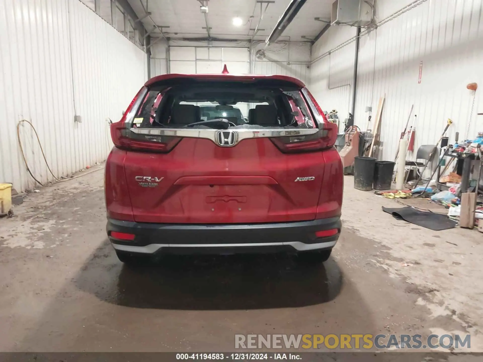 17 Photograph of a damaged car 5J6RW2H5XMA014905 HONDA CR-V 2021