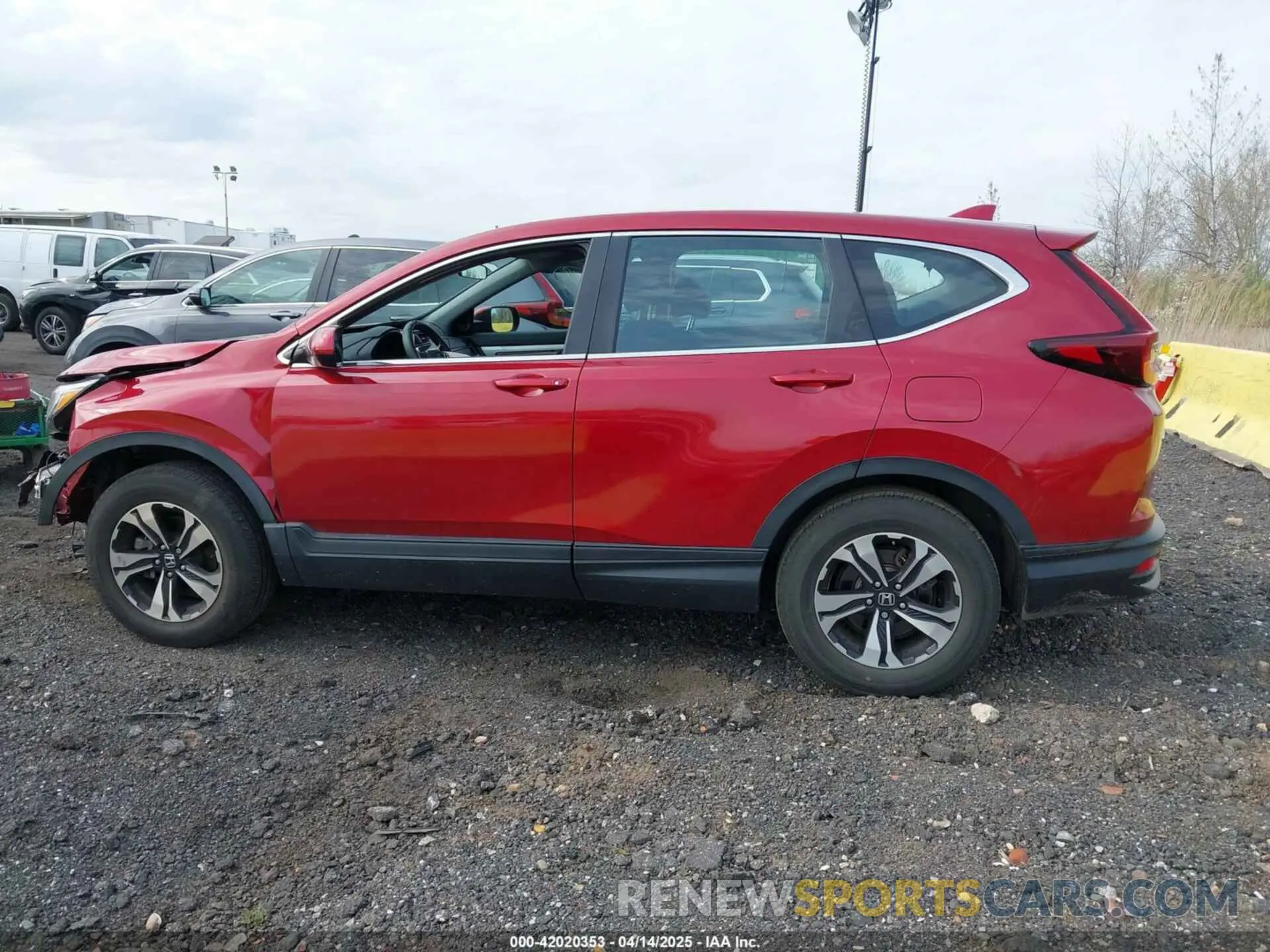14 Photograph of a damaged car 5J6RW2H75ML025915 HONDA CR-V 2021