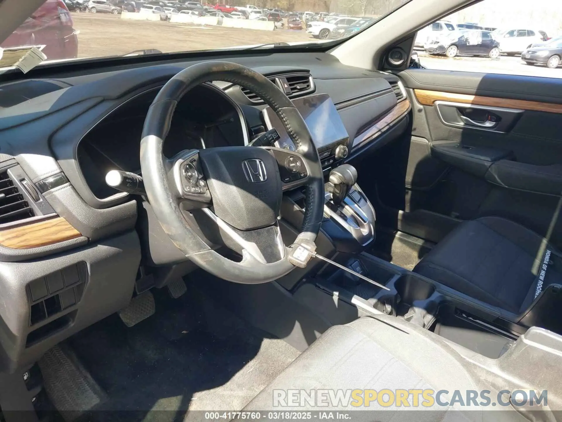 5 Photograph of a damaged car 5J6RW2H83MA011659 HONDA CR-V 2021