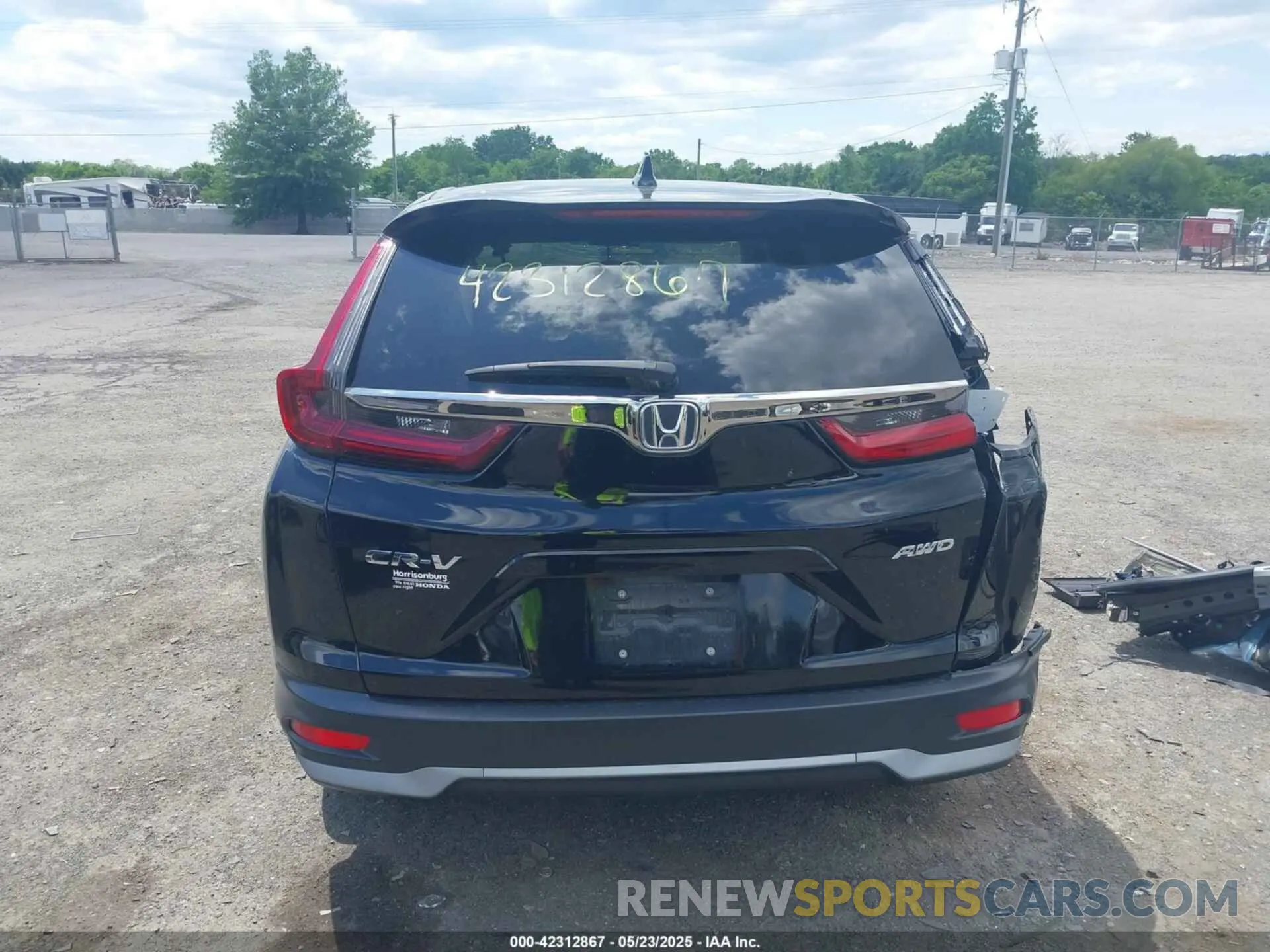 17 Photograph of a damaged car 5J6RW2H86MA001286 HONDA CR-V 2021