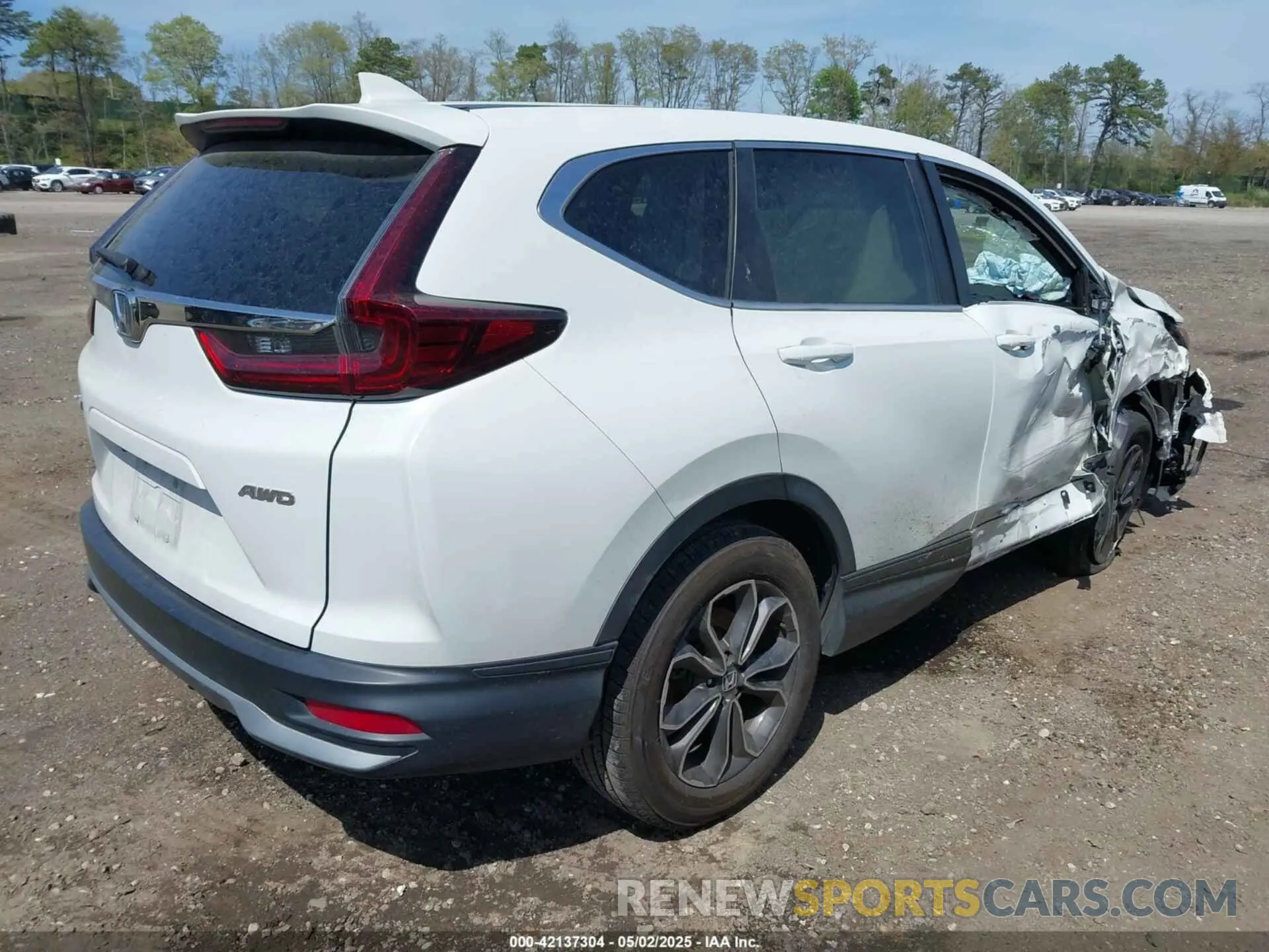 4 Photograph of a damaged car 5J6RW2H87MA001958 HONDA CR-V 2021
