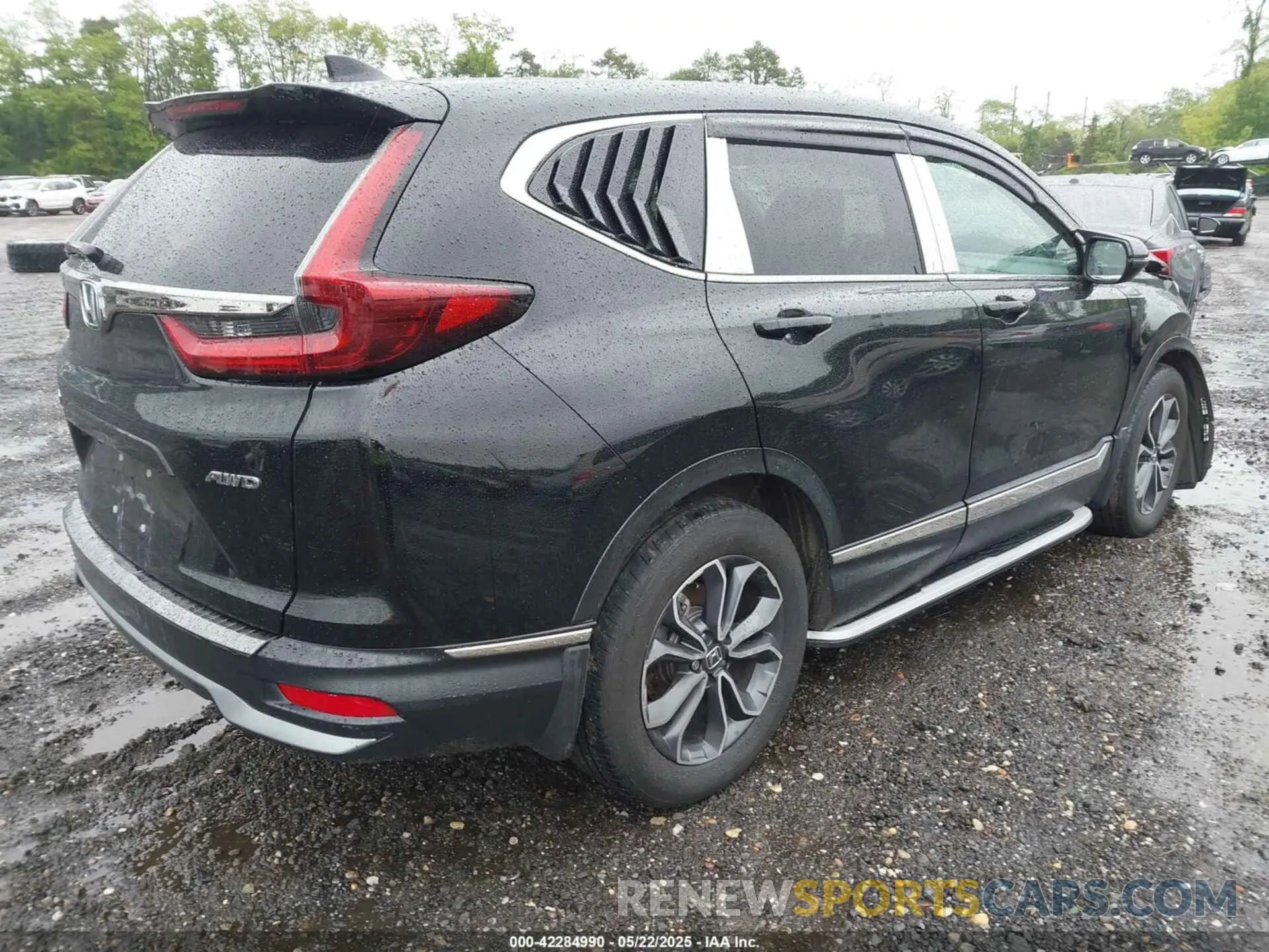 4 Photograph of a damaged car 5J6RW2H87ML011376 HONDA CR-V 2021