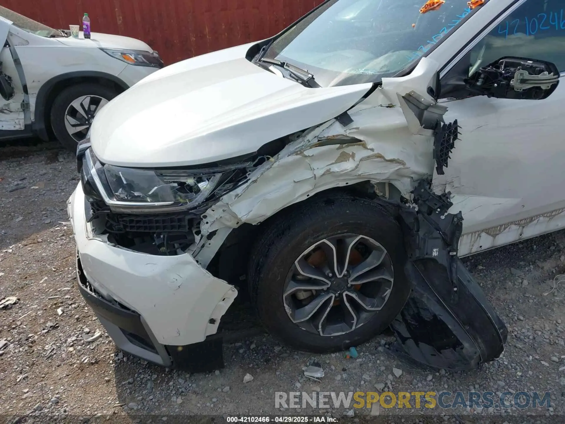 6 Photograph of a damaged car 5J6RW2H88ML010284 HONDA CR-V 2021