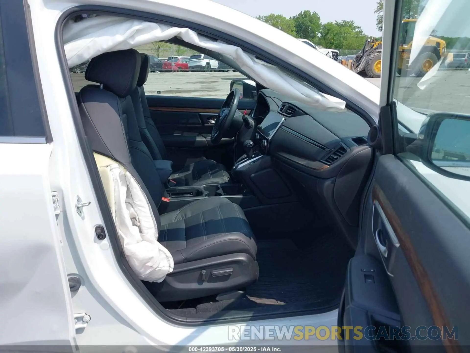 5 Photograph of a damaged car 5J6RW2H88ML020653 HONDA CR-V 2021