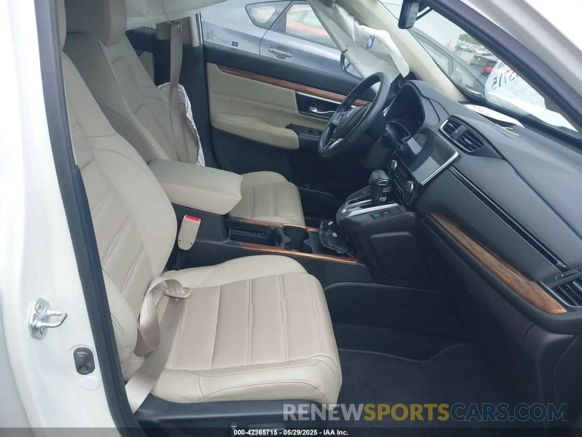 5 Photograph of a damaged car 5J6RW2H93ML012016 HONDA CR-V 2021