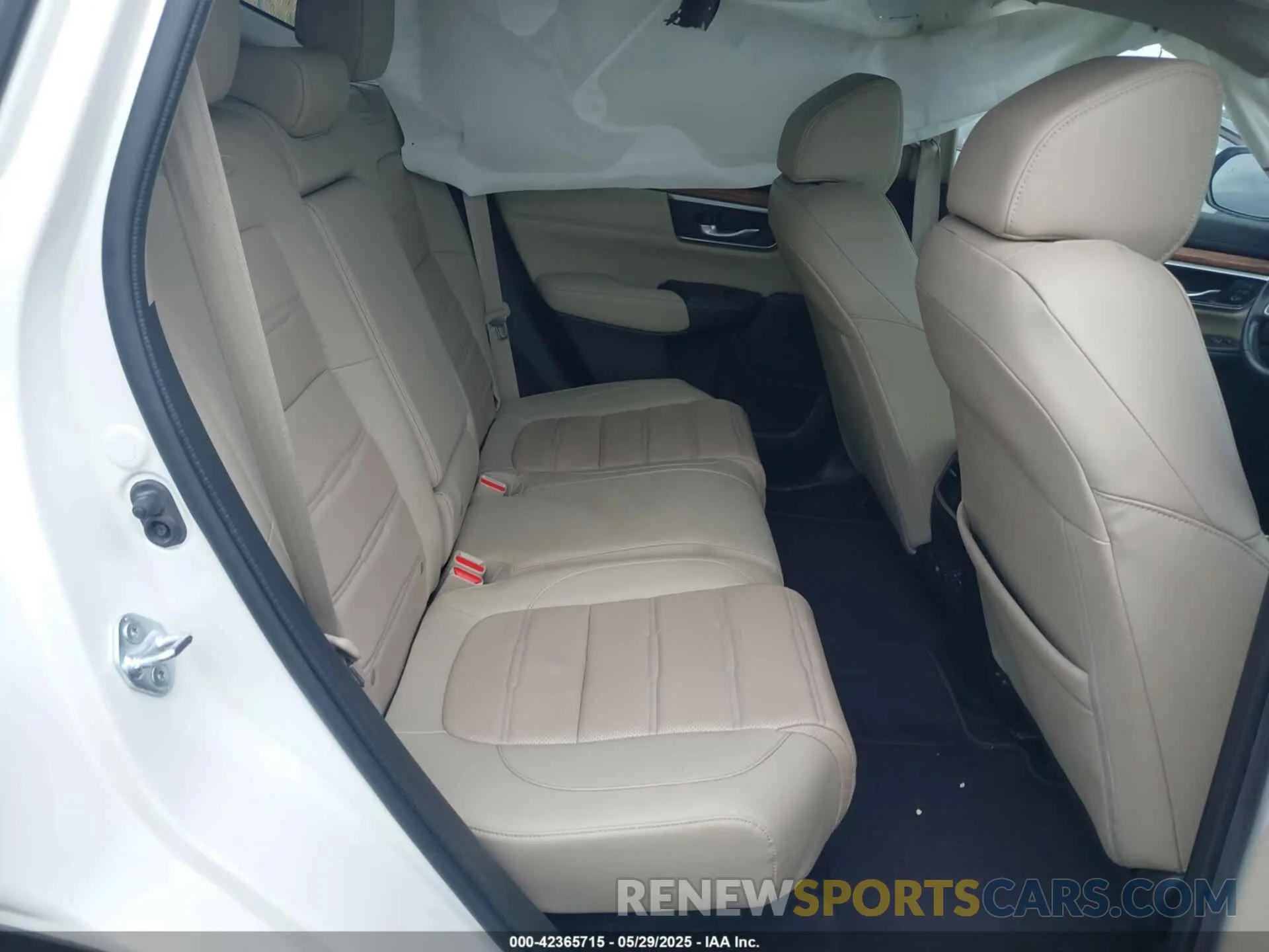 8 Photograph of a damaged car 5J6RW2H93ML012016 HONDA CR-V 2021