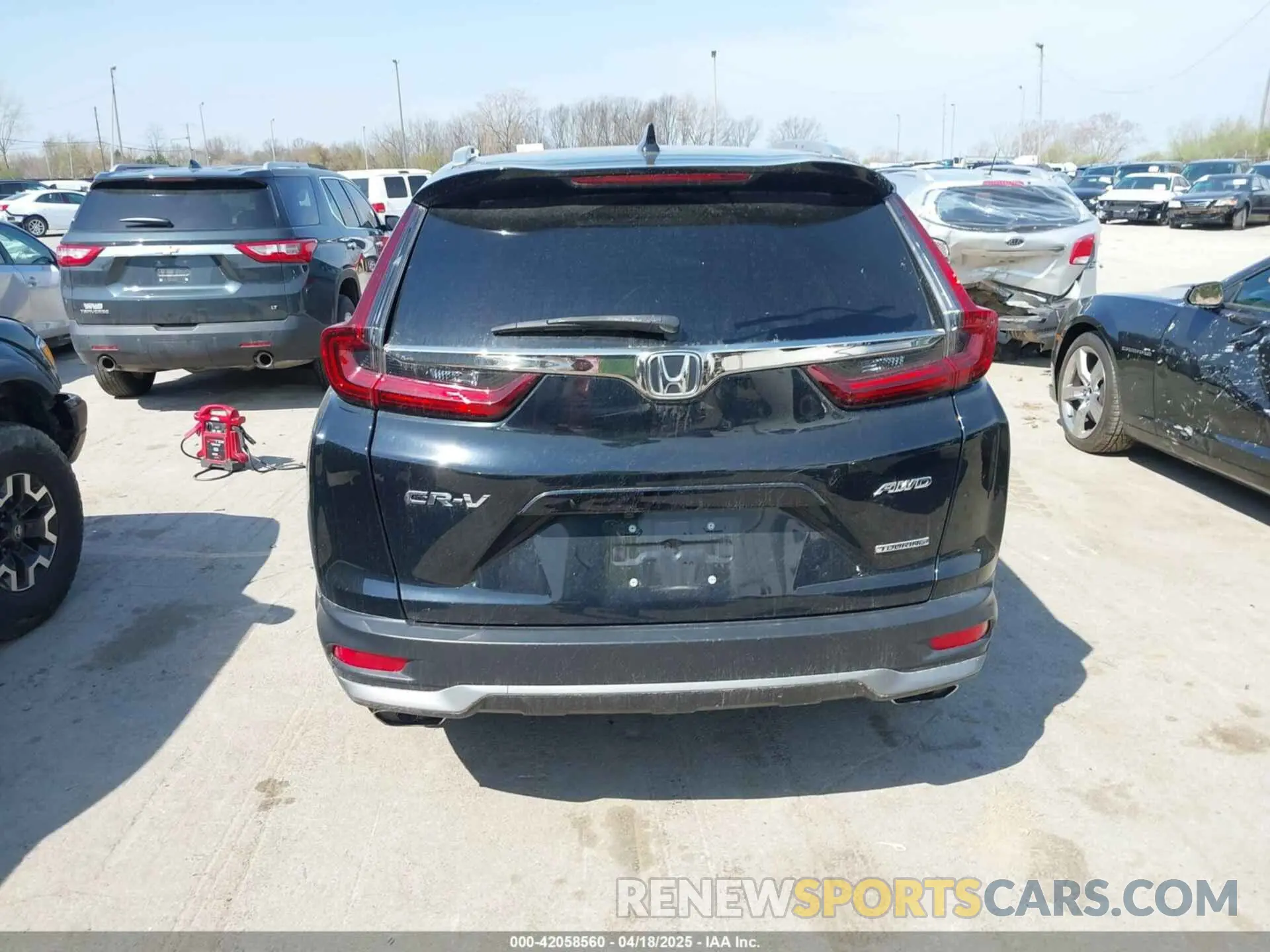 17 Photograph of a damaged car 5J6RW2H94ML013546 HONDA CR-V 2021