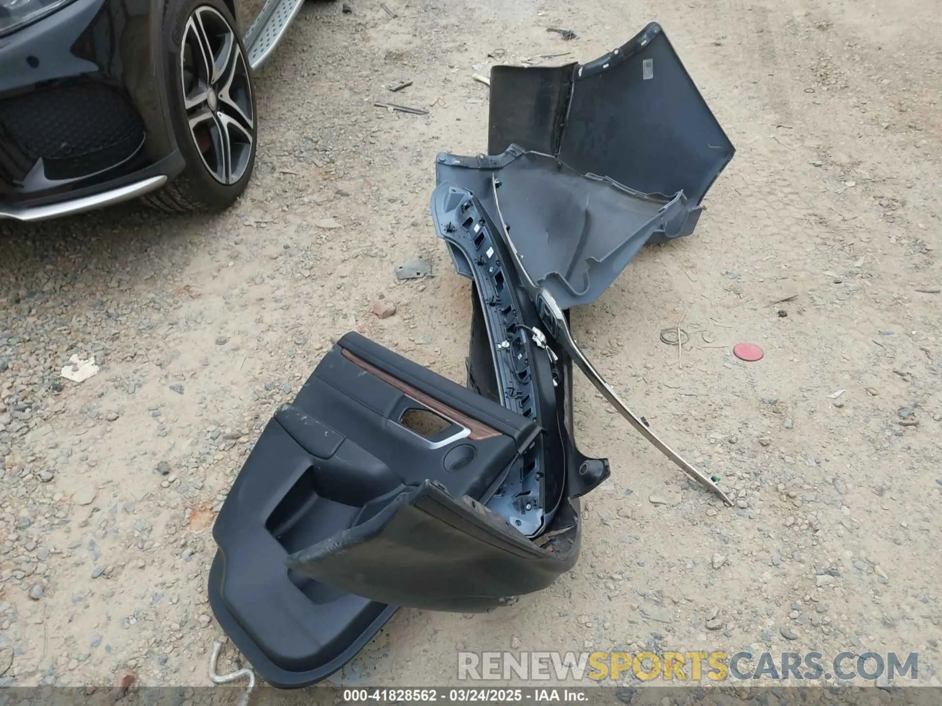 12 Photograph of a damaged car 7FART6H84ME032621 HONDA CR-V 2021