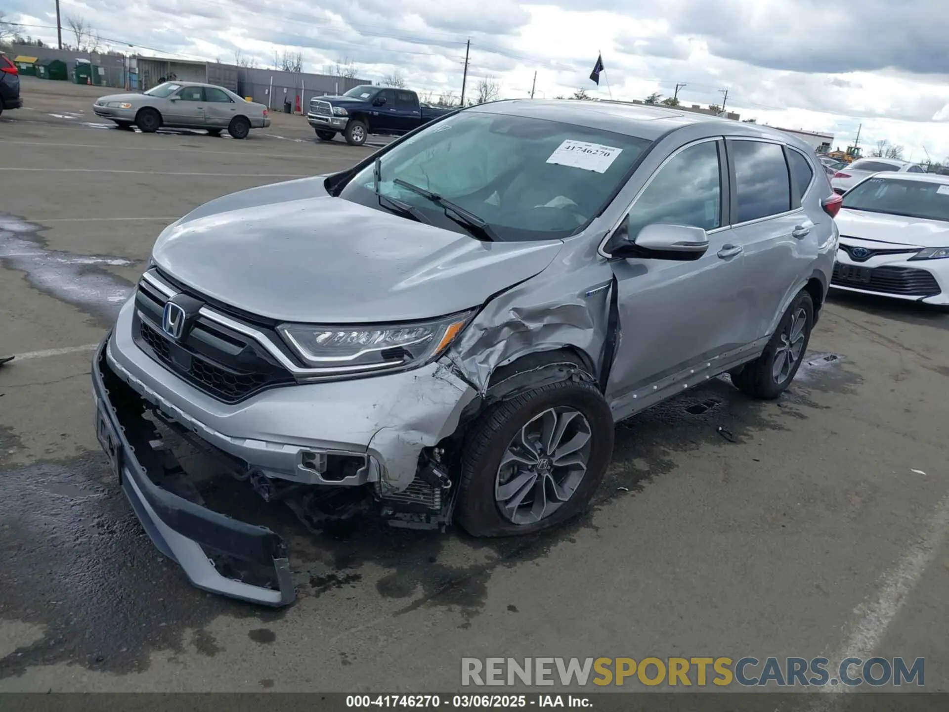2 Photograph of a damaged car 7FART6H8XME010994 HONDA CR-V 2021