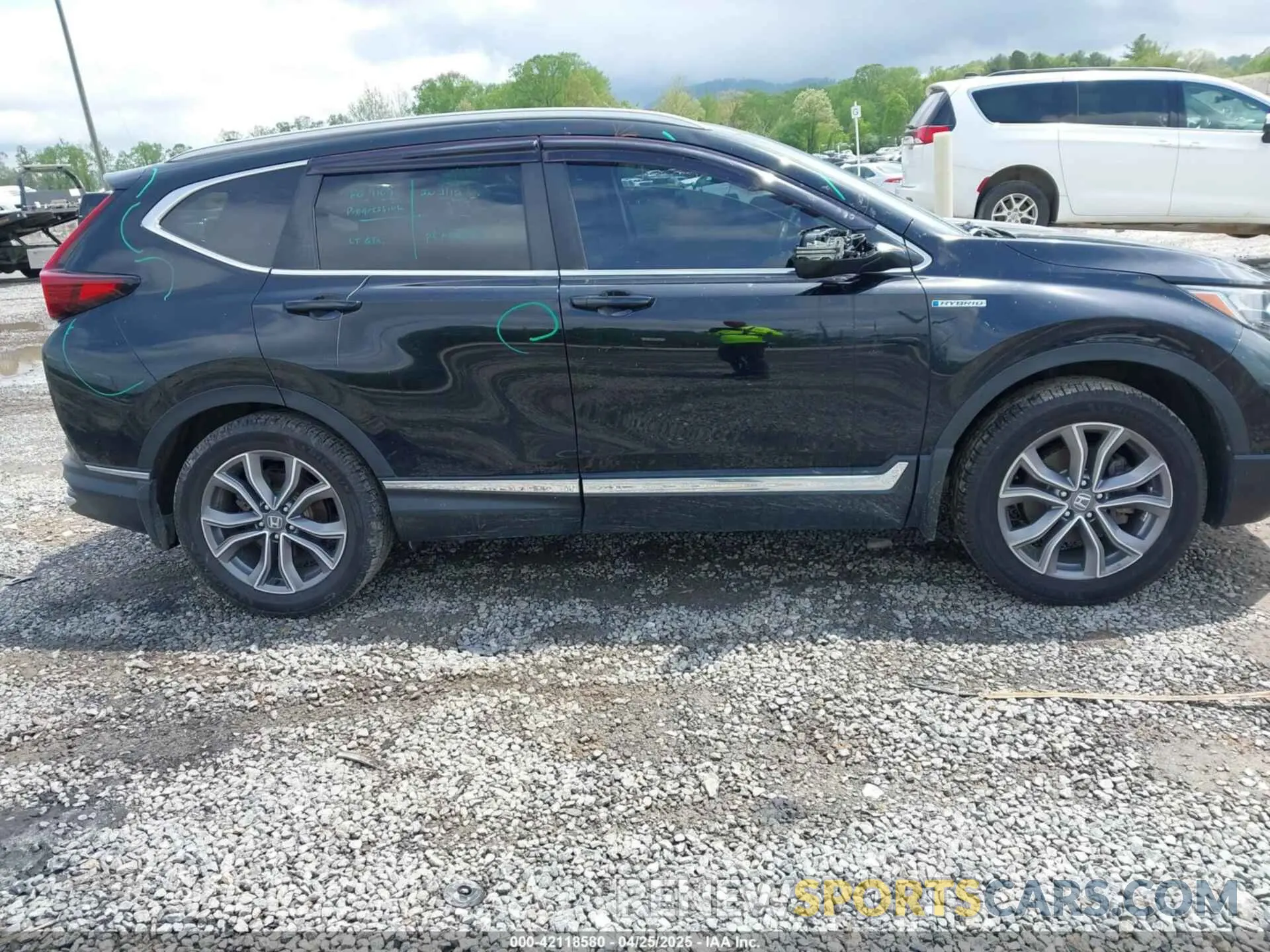 13 Photograph of a damaged car 7FART6H90ME017963 HONDA CR-V 2021