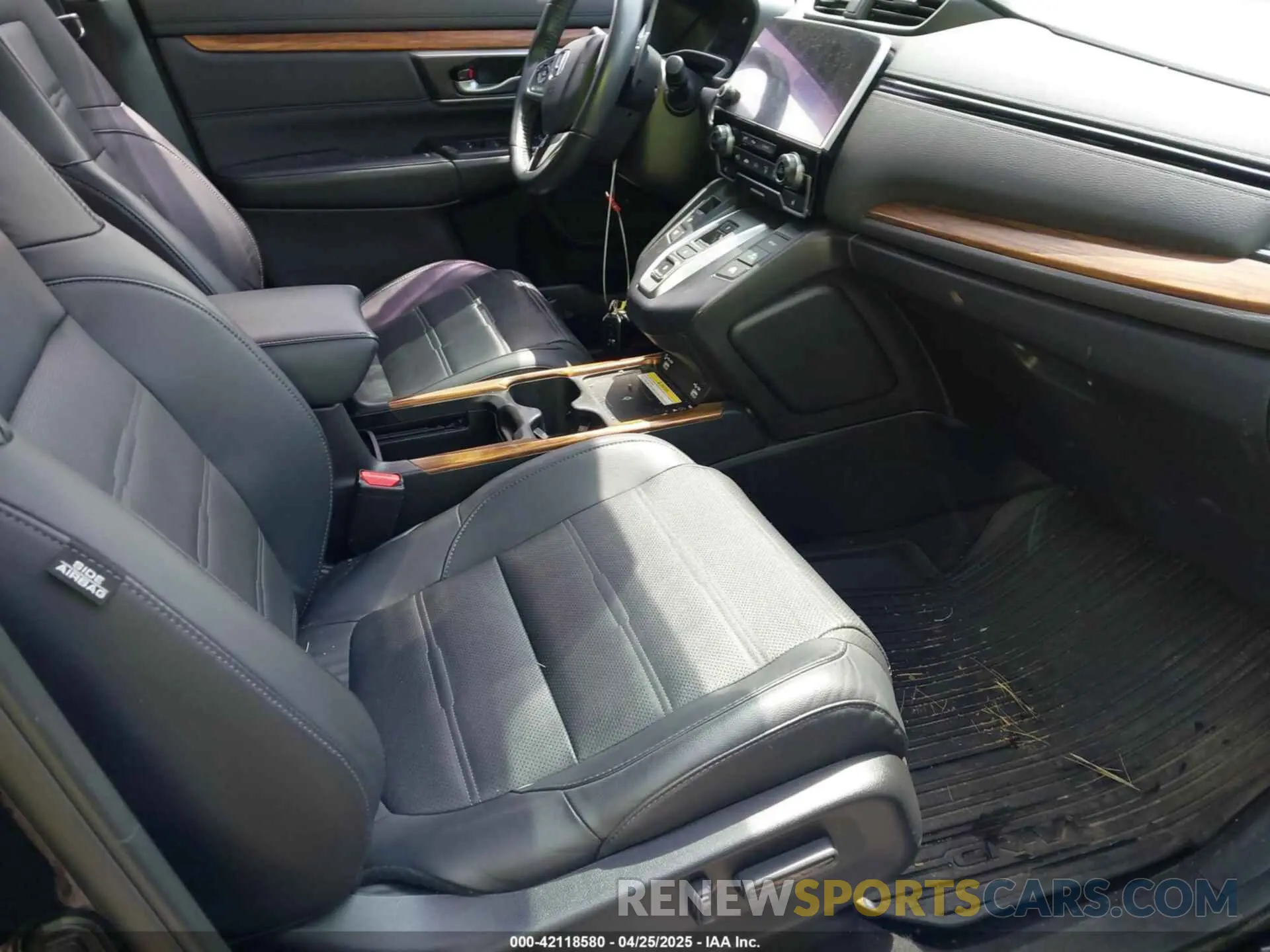 5 Photograph of a damaged car 7FART6H90ME017963 HONDA CR-V 2021