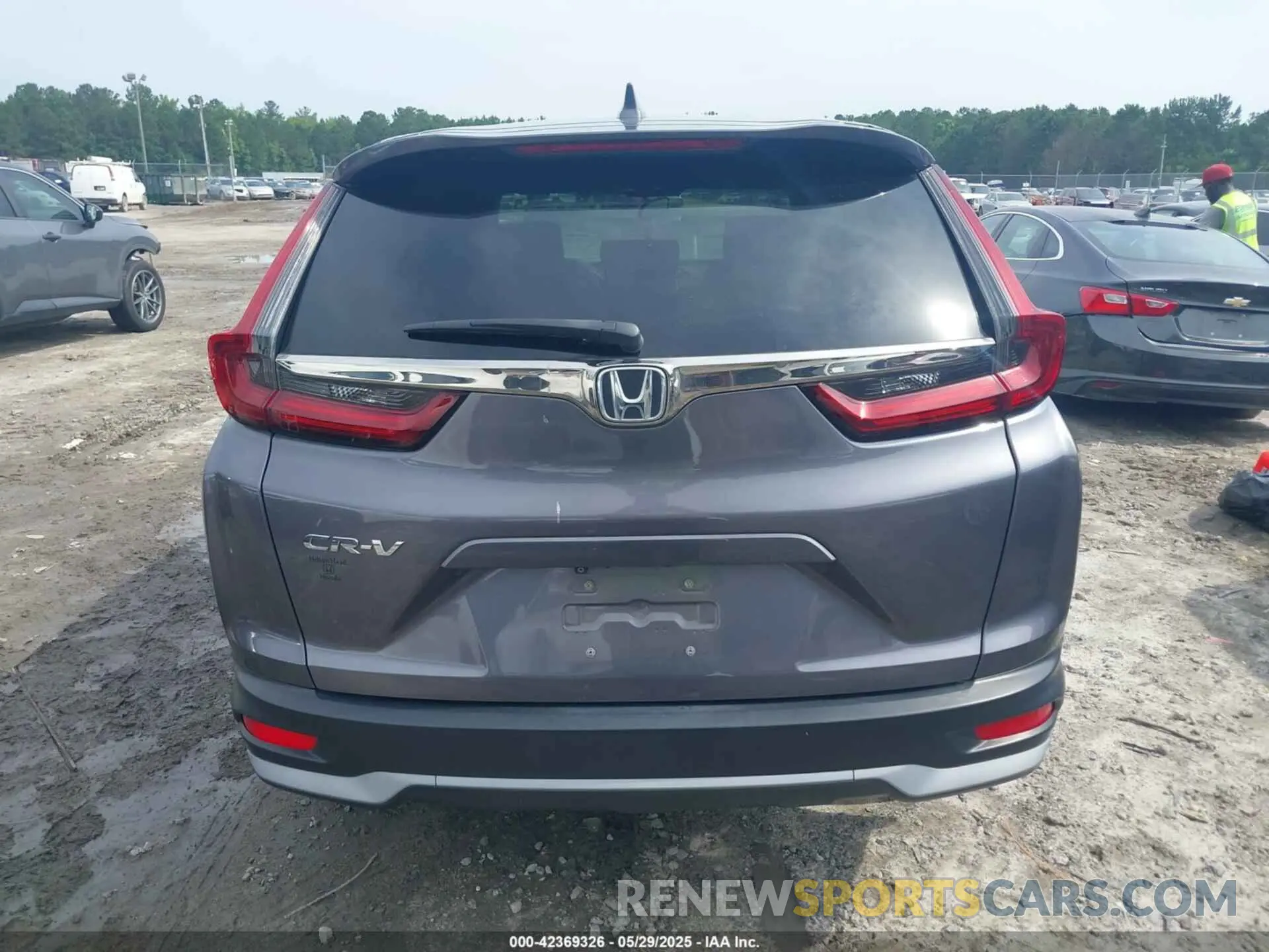 16 Photograph of a damaged car 7FARW1H55ME005265 HONDA CR-V 2021