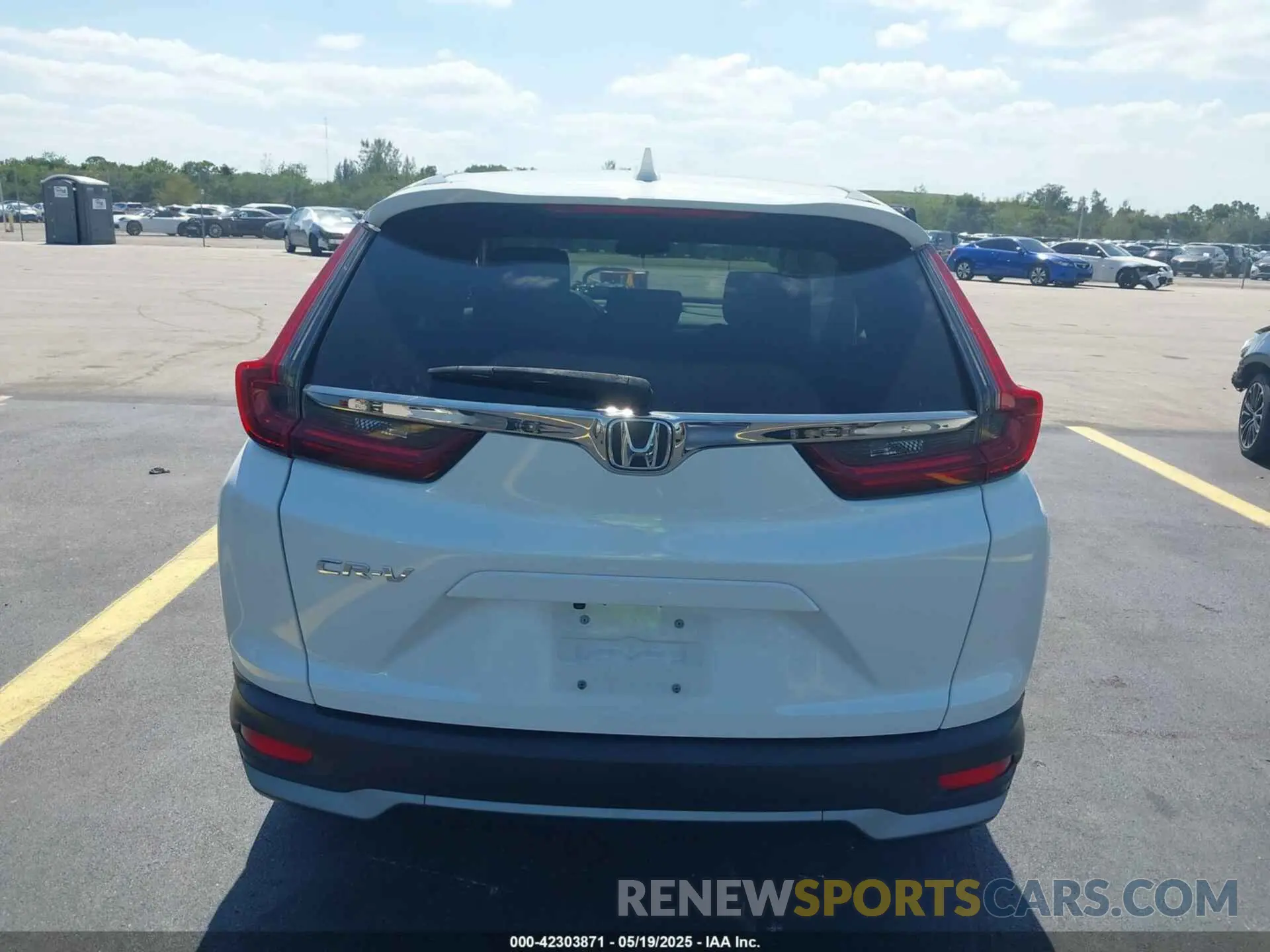16 Photograph of a damaged car 7FARW1H59ME008721 HONDA CR-V 2021