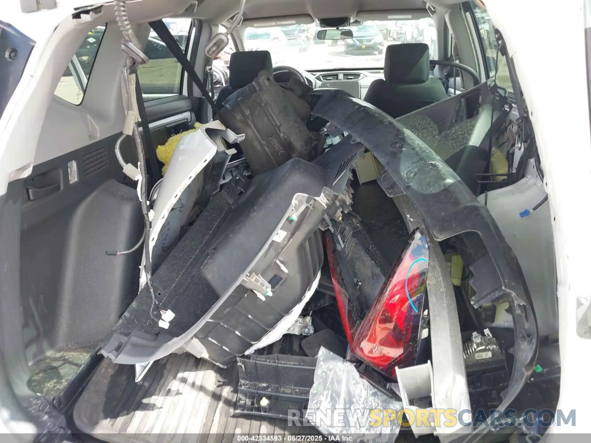 12 Photograph of a damaged car 7FARW1H71ME017513 HONDA CR-V 2021