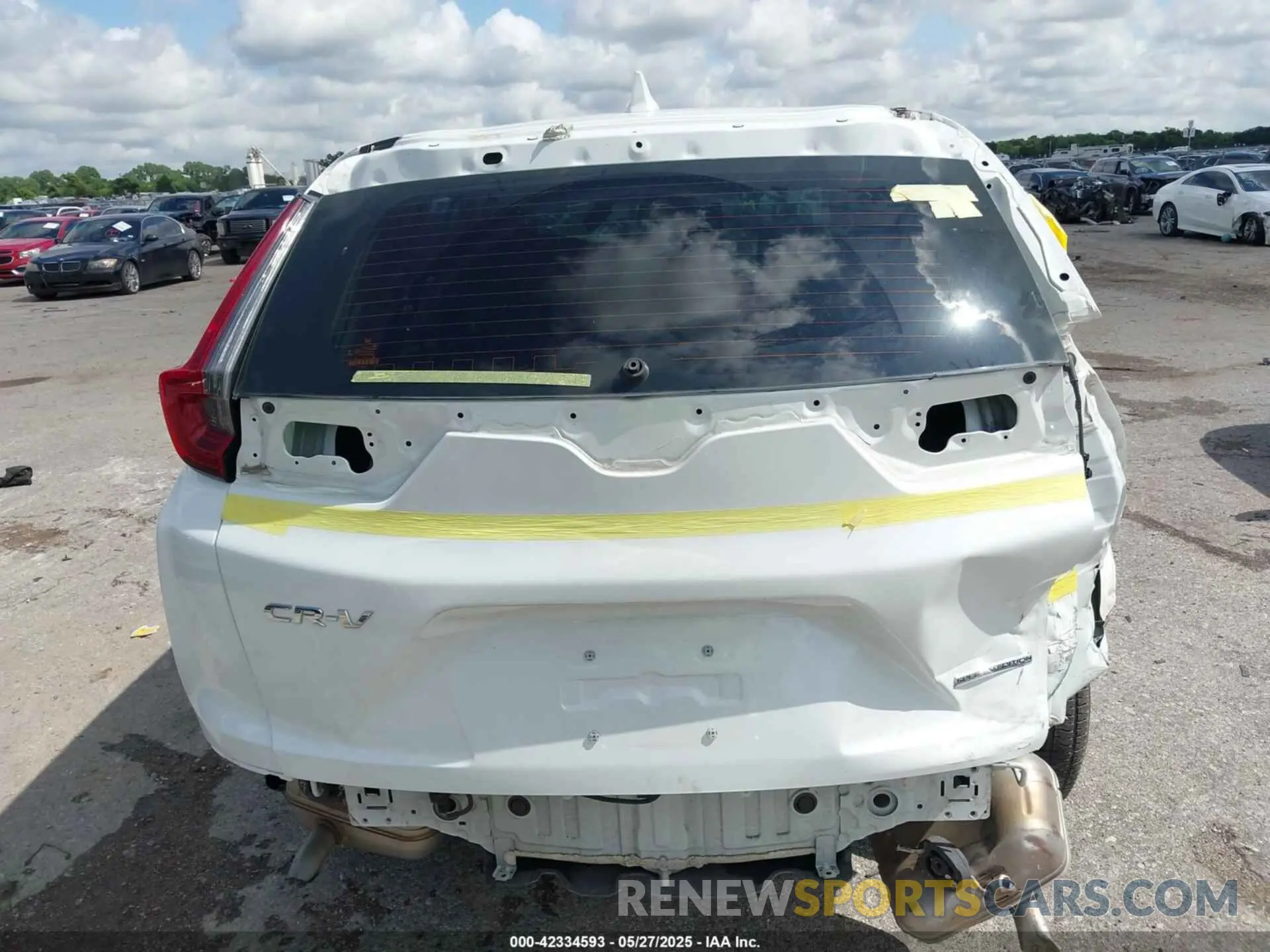 17 Photograph of a damaged car 7FARW1H71ME017513 HONDA CR-V 2021