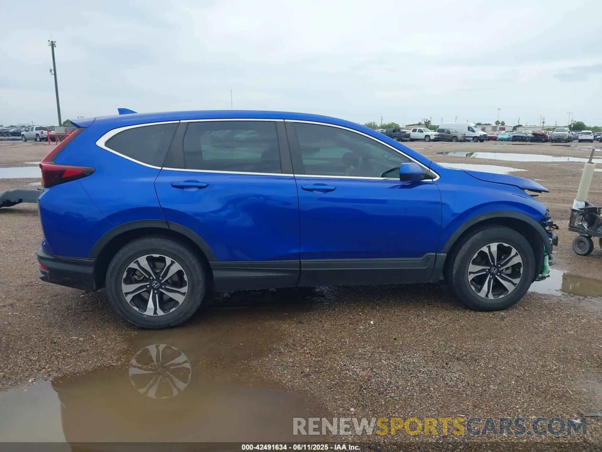 14 Photograph of a damaged car 7FARW1H72ME022381 HONDA CR-V 2021