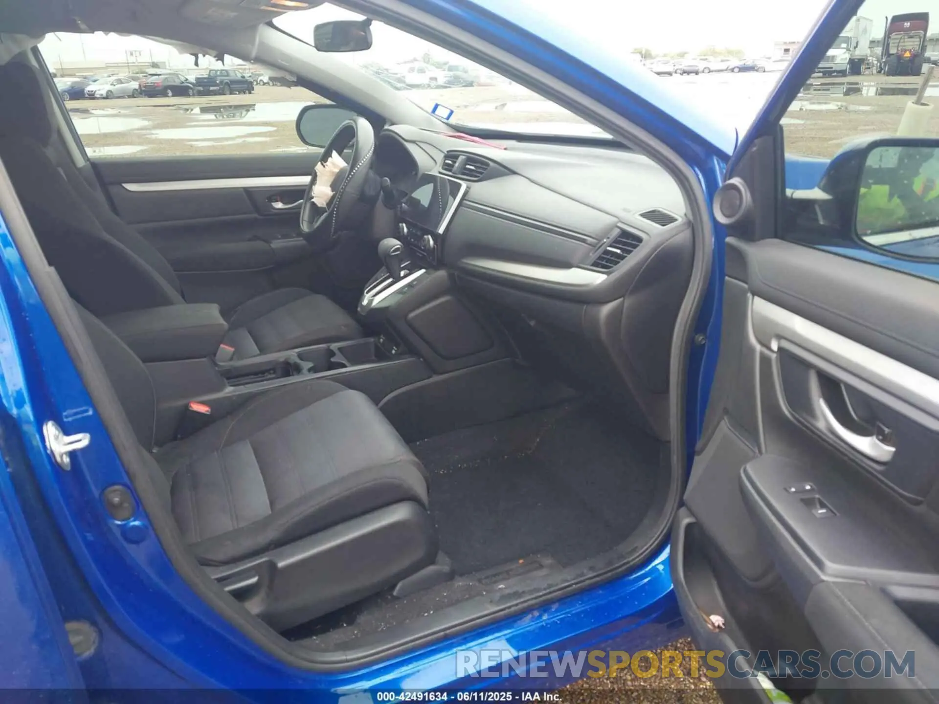 5 Photograph of a damaged car 7FARW1H72ME022381 HONDA CR-V 2021