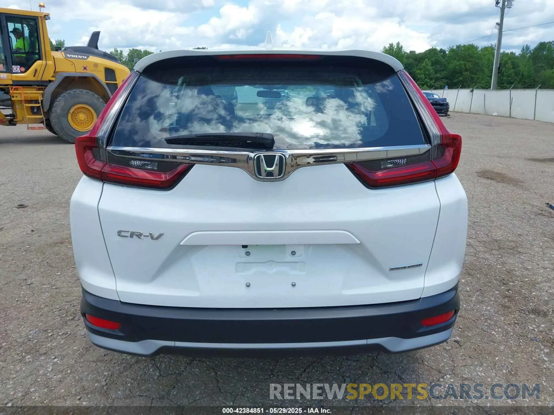16 Photograph of a damaged car 7FARW1H75ME017515 HONDA CR-V 2021