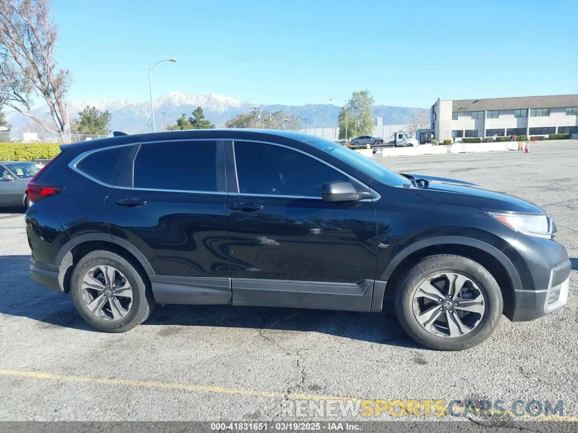 13 Photograph of a damaged car 7FARW1H76ME016955 HONDA CR-V 2021