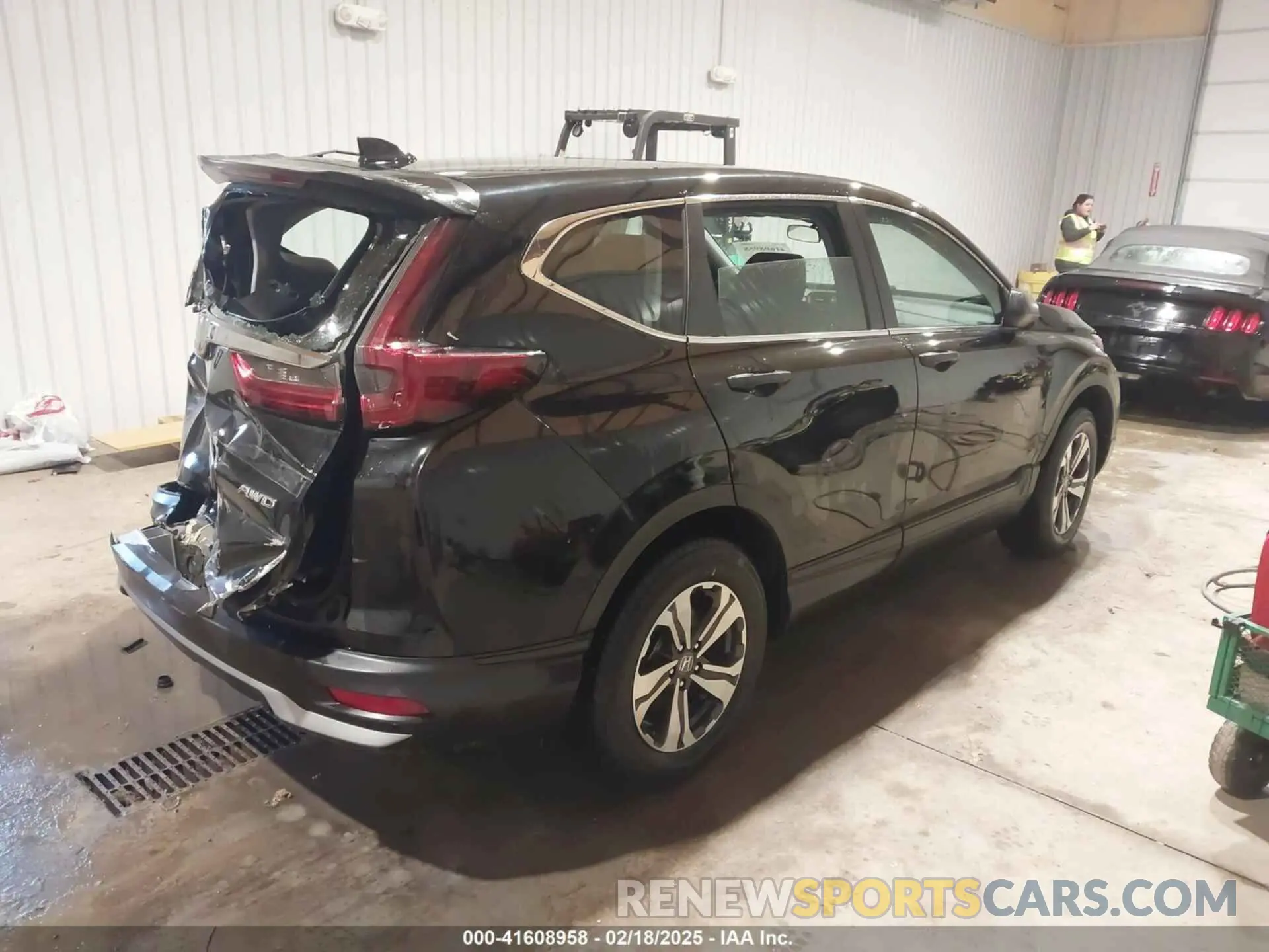 4 Photograph of a damaged car 7FARW2H29ME016037 HONDA CR-V 2021