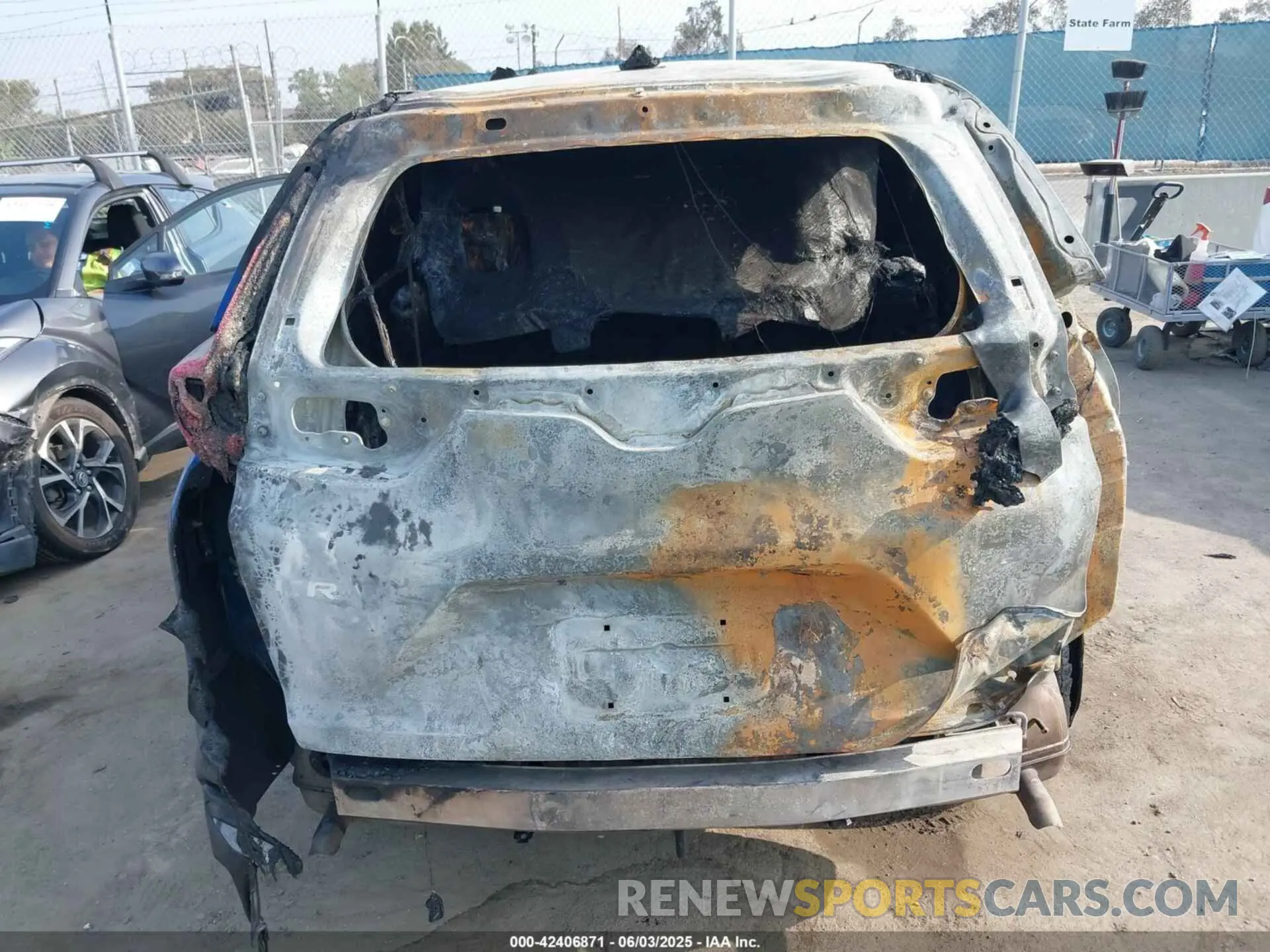 15 Photograph of a damaged car 7FARW2H50ME035831 HONDA CR-V 2021