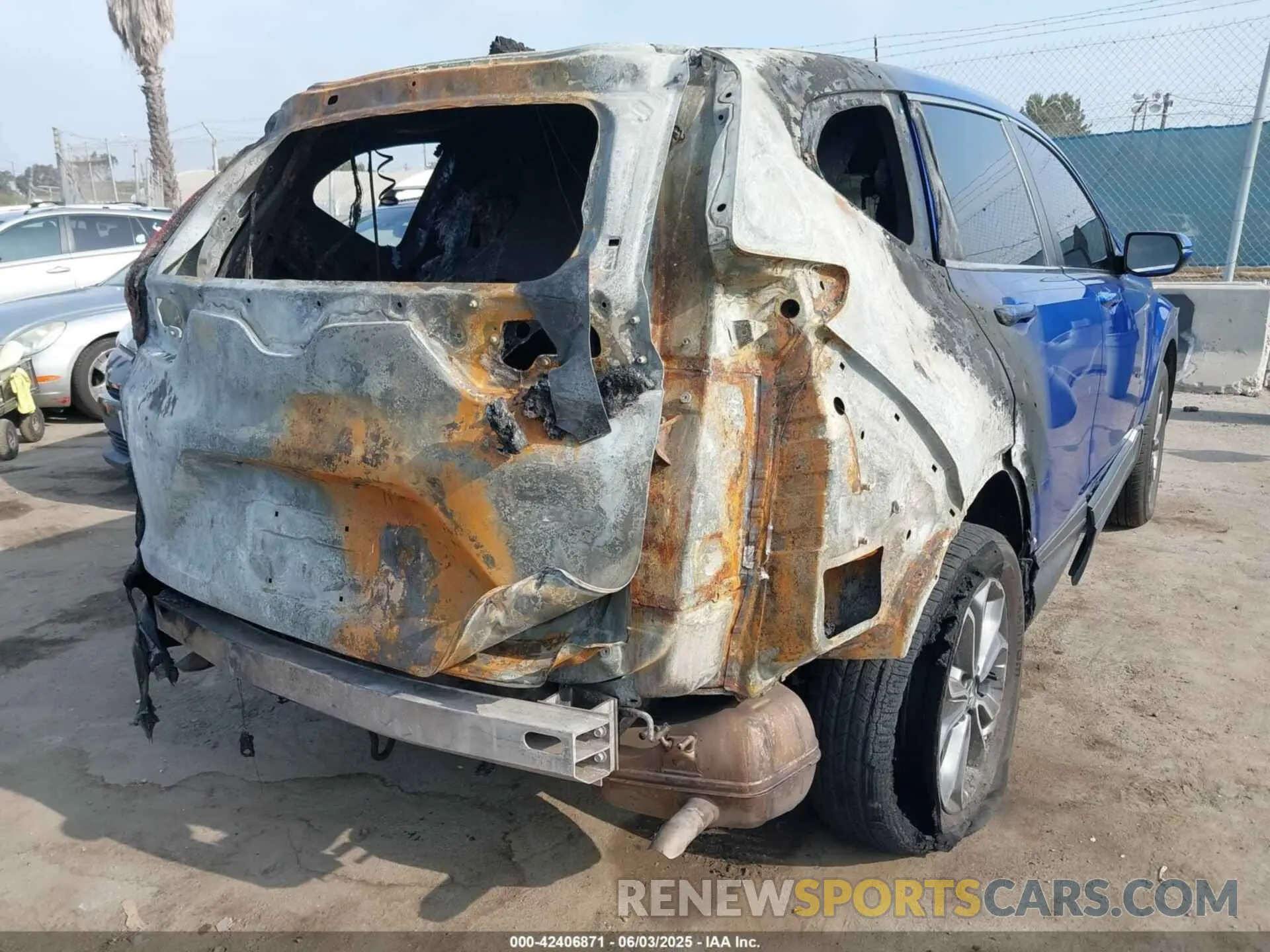 4 Photograph of a damaged car 7FARW2H50ME035831 HONDA CR-V 2021