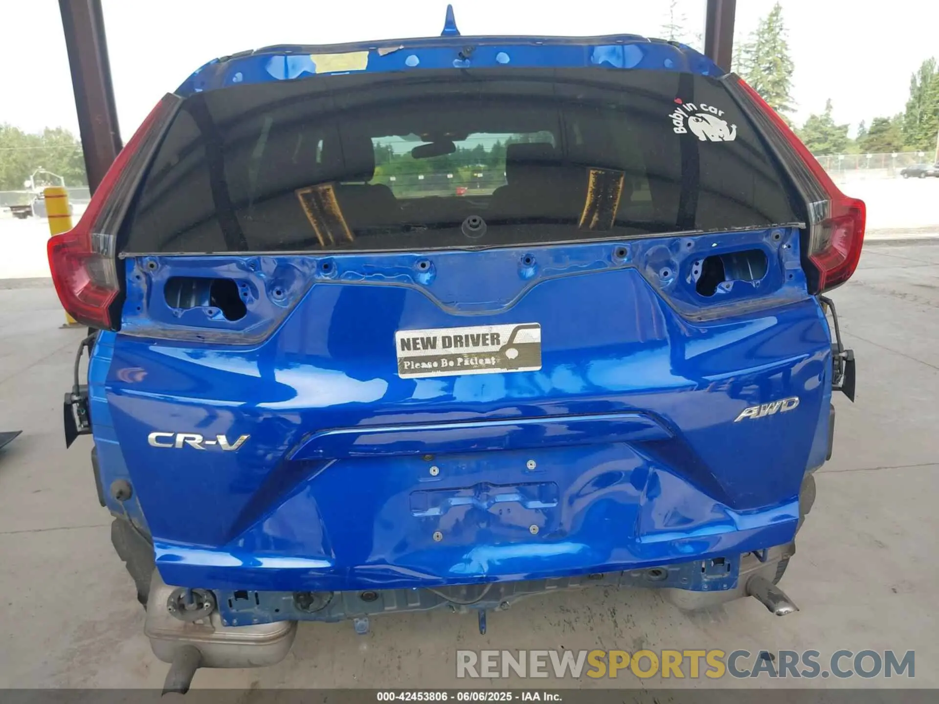 6 Photograph of a damaged car 7FARW2H55ME011508 HONDA CR-V 2021