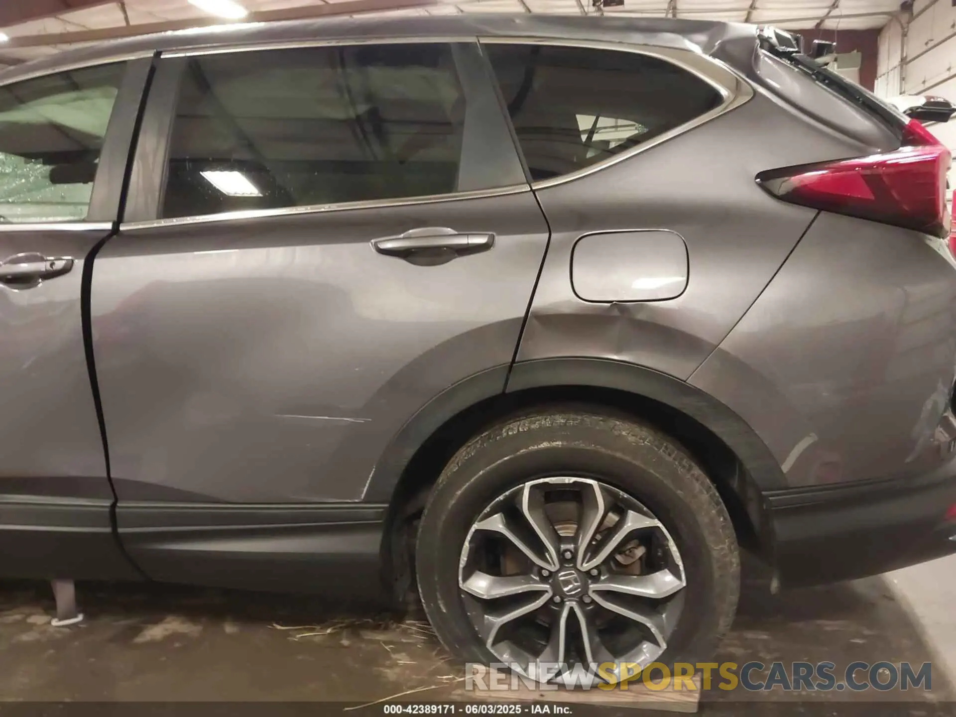 13 Photograph of a damaged car 7FARW2H55ME028342 HONDA CR-V 2021