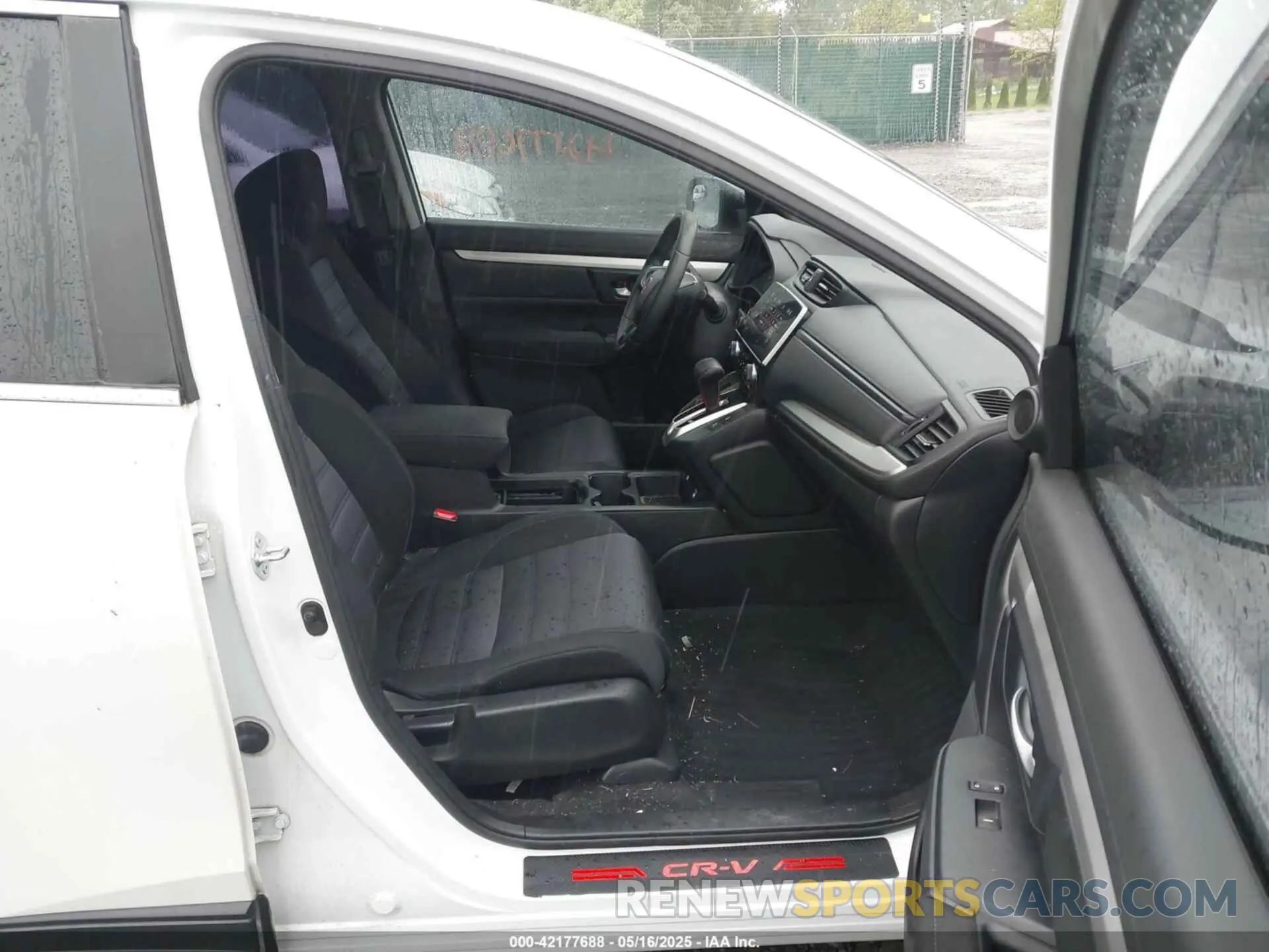 5 Photograph of a damaged car 7FARW2H75ME024356 HONDA CR-V 2021