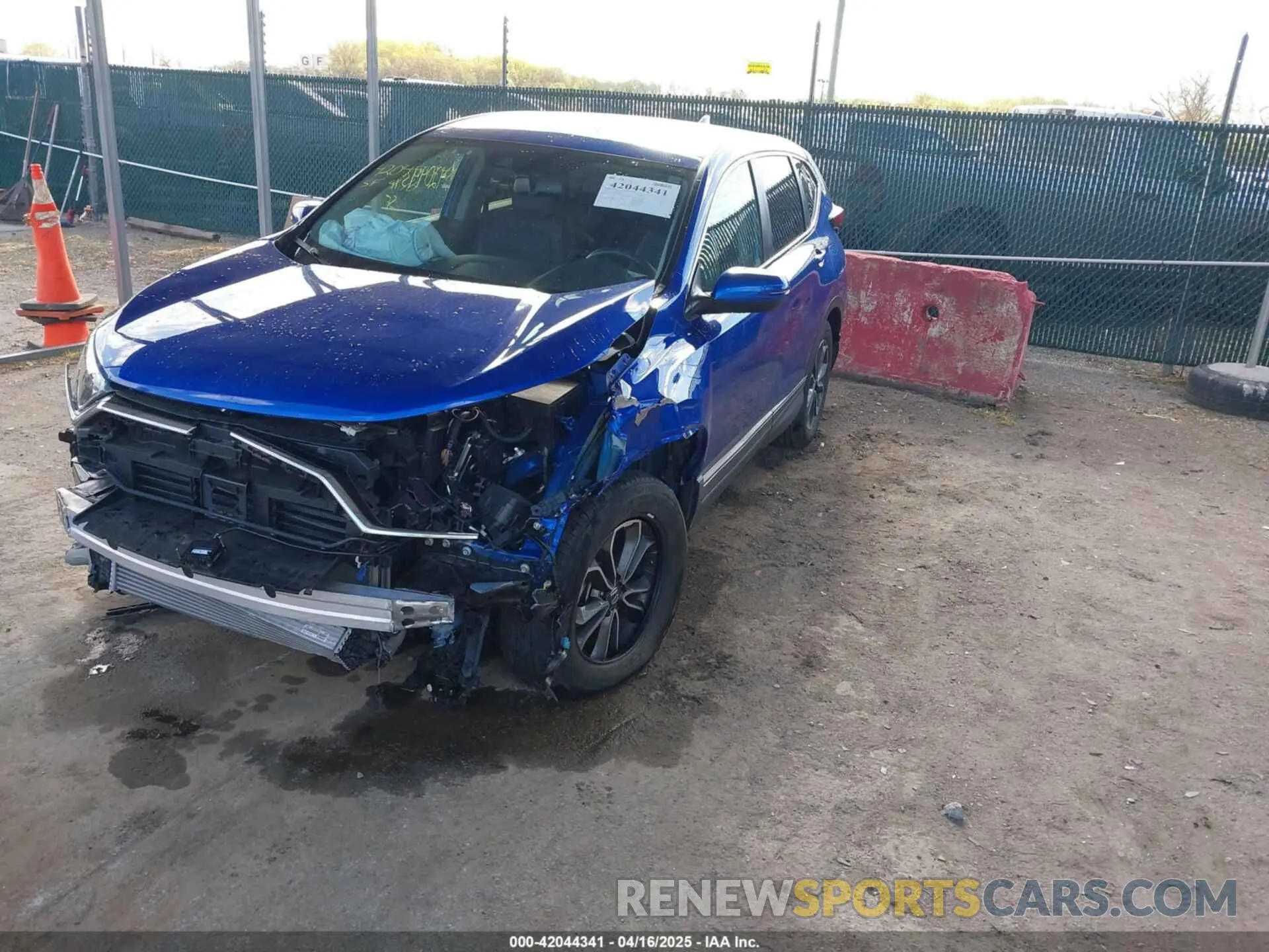2 Photograph of a damaged car 7FARW2H80ME005531 HONDA CR-V 2021