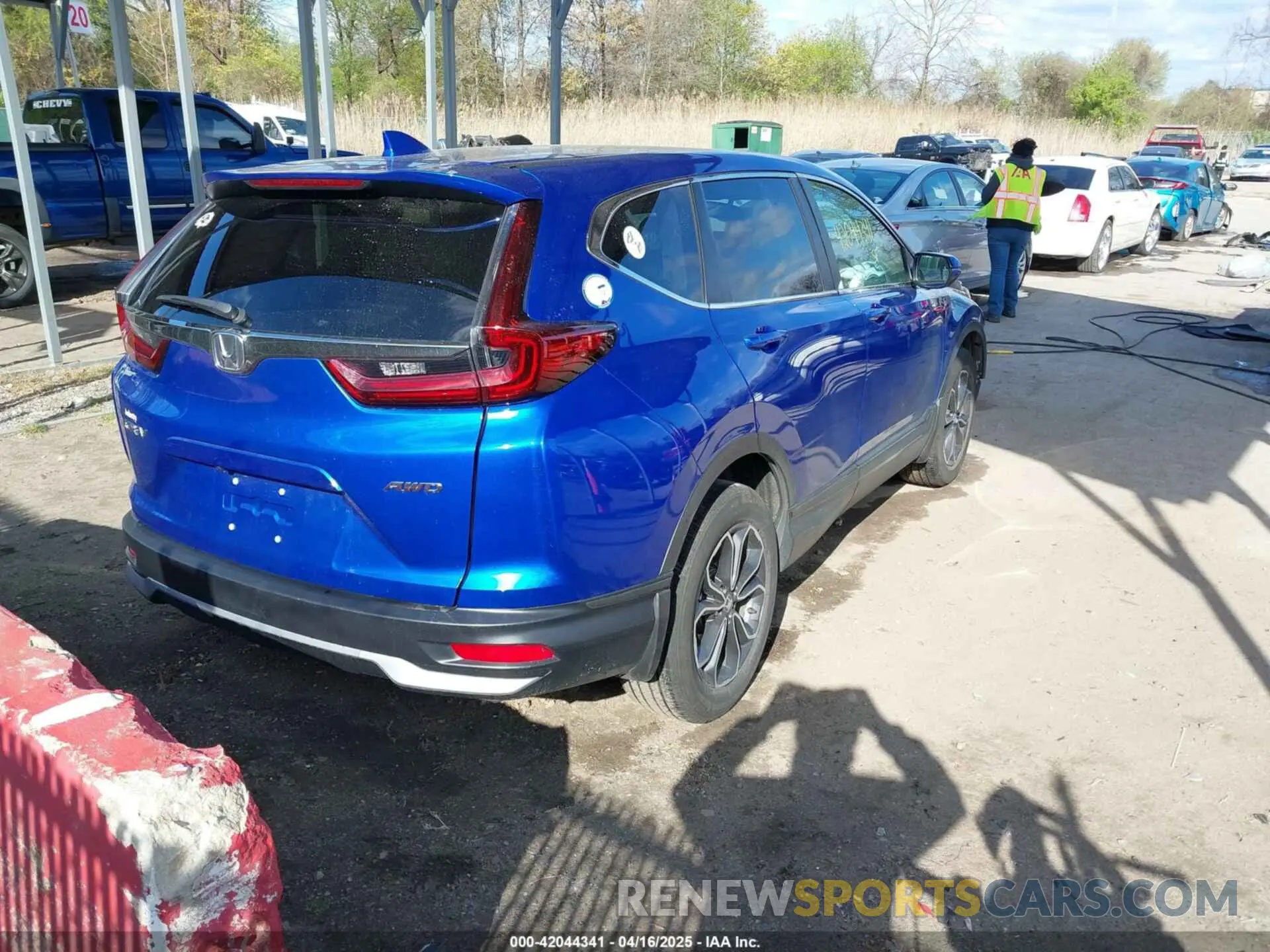 4 Photograph of a damaged car 7FARW2H80ME005531 HONDA CR-V 2021