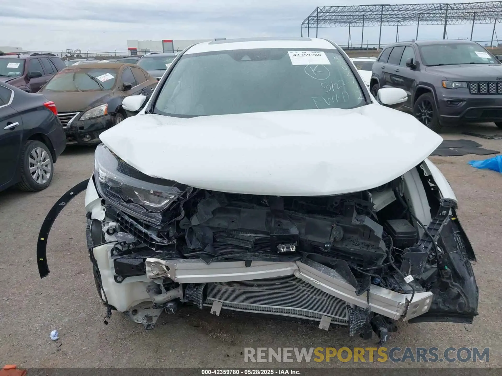 13 Photograph of a damaged car 2HKRW1H56NH400456 HONDA CR-V 2022