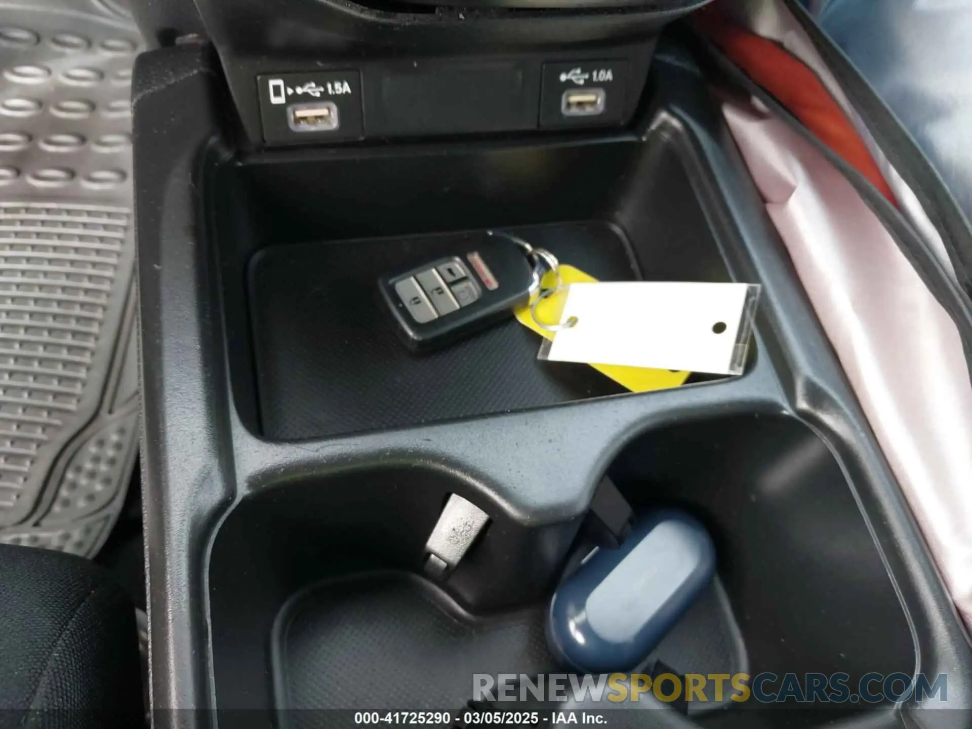 11 Photograph of a damaged car 2HKRW1H56NH404488 HONDA CR-V 2022