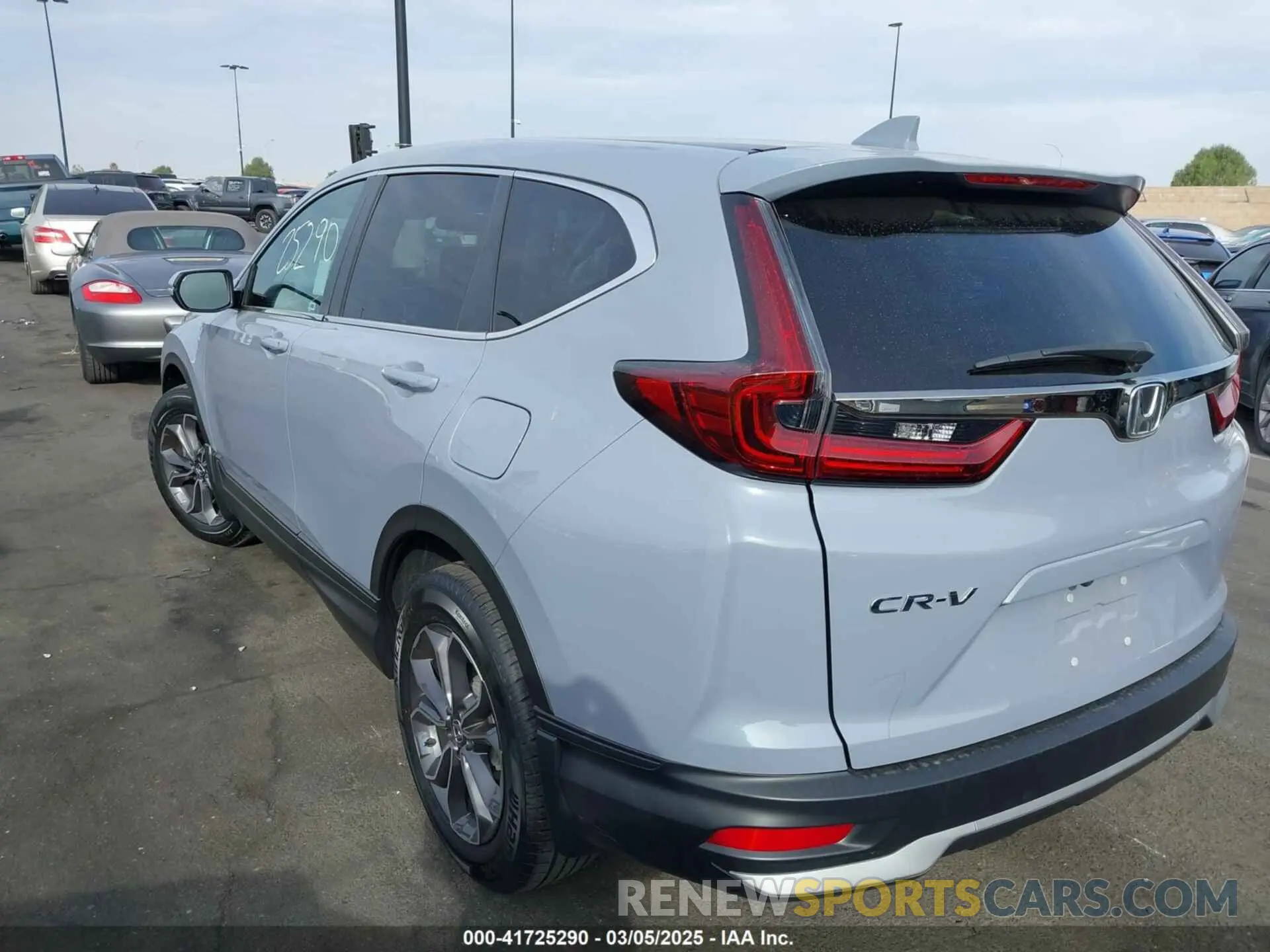 3 Photograph of a damaged car 2HKRW1H56NH404488 HONDA CR-V 2022