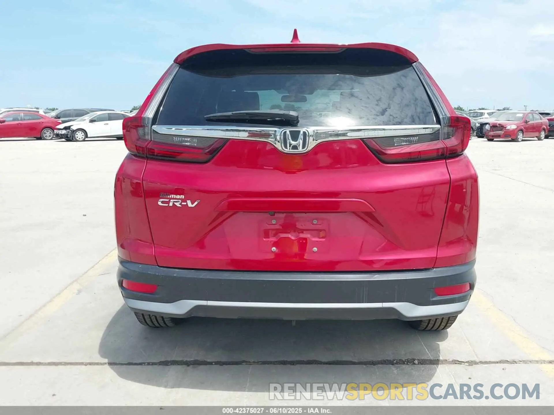 17 Photograph of a damaged car 2HKRW1H58NH400720 HONDA CR-V 2022