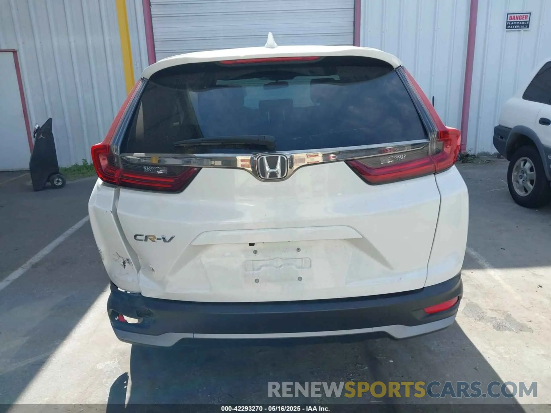 16 Photograph of a damaged car 2HKRW1H5XNH401660 HONDA CR-V 2022