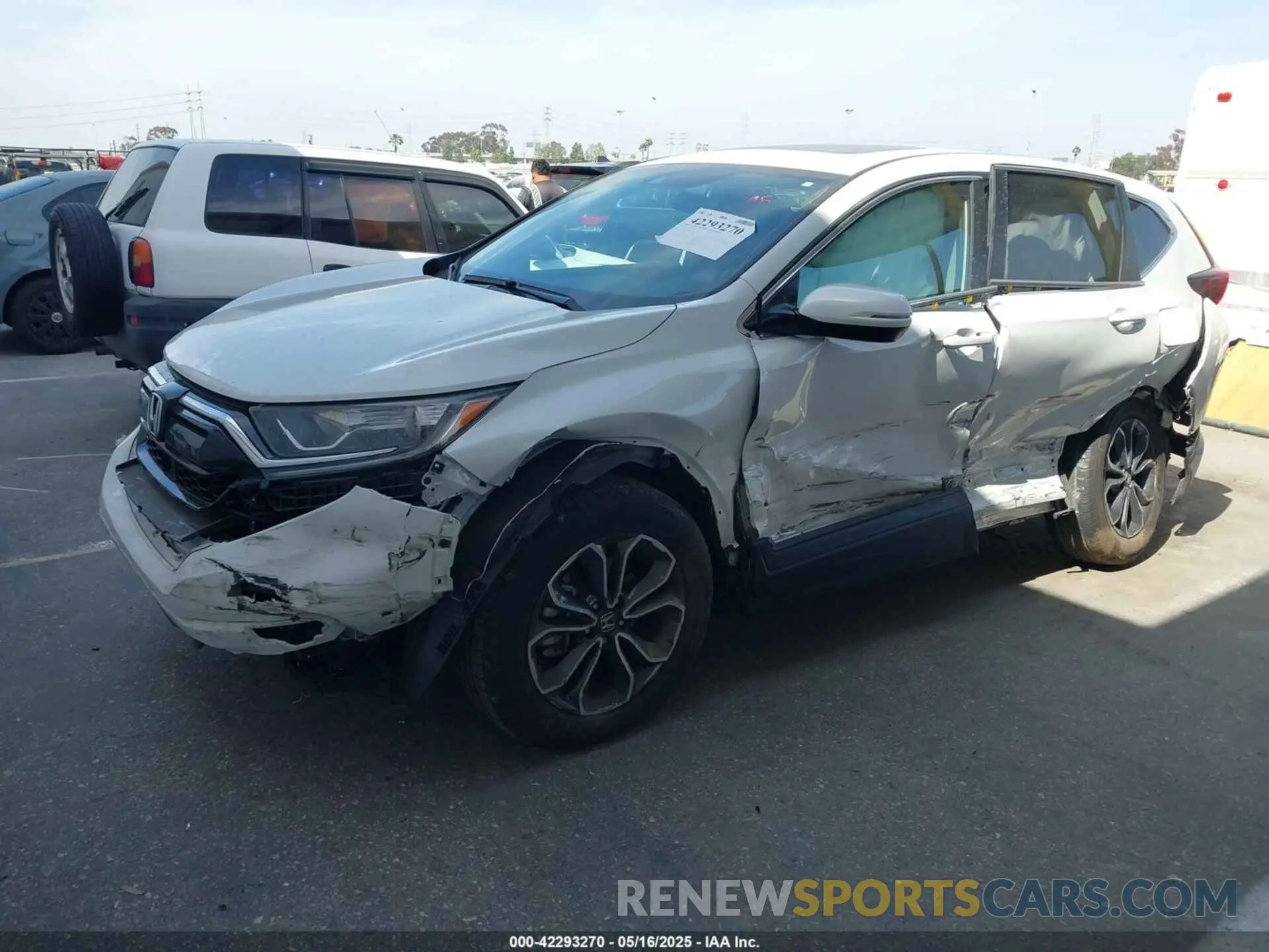 2 Photograph of a damaged car 2HKRW1H5XNH401660 HONDA CR-V 2022
