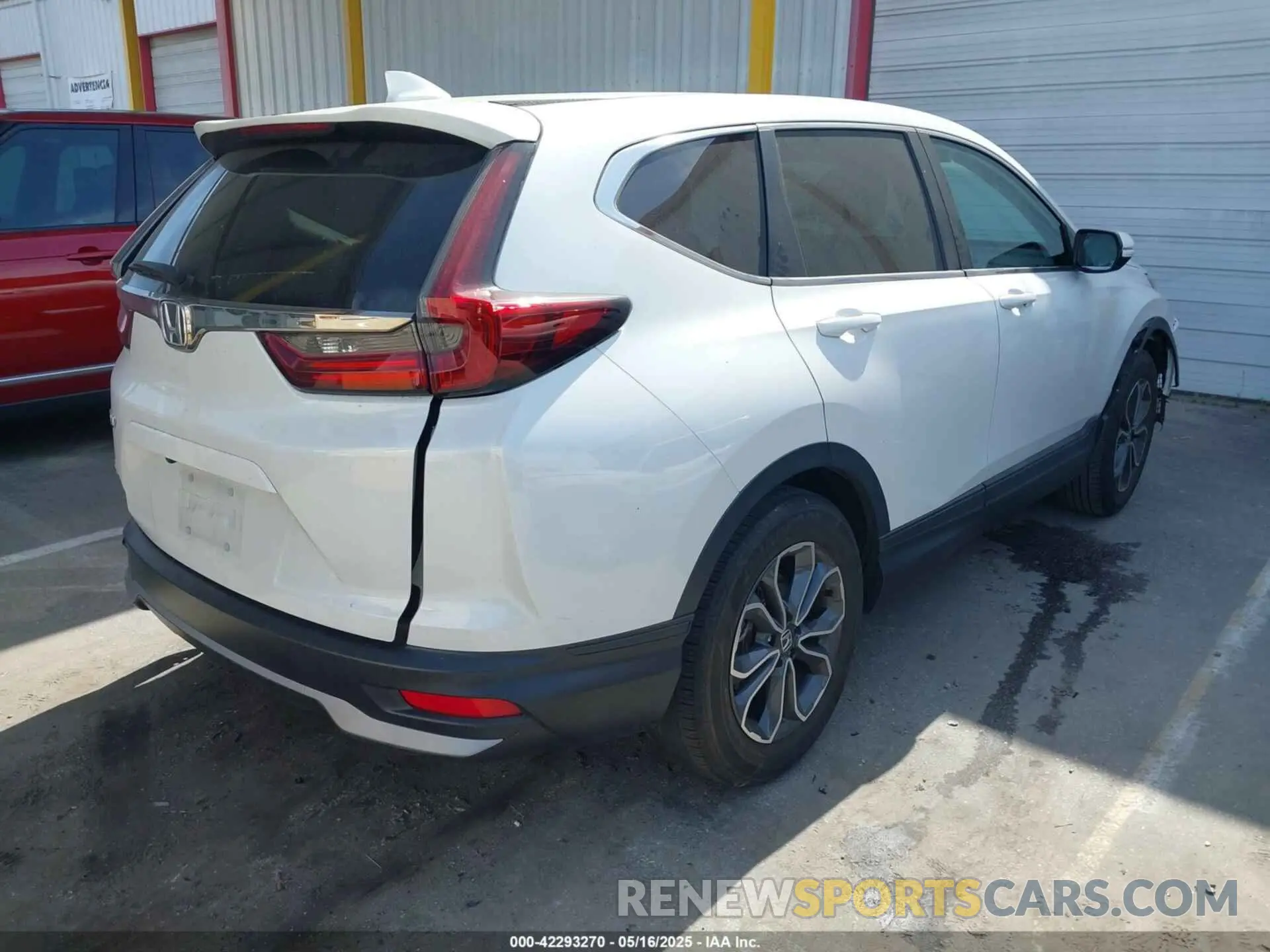 4 Photograph of a damaged car 2HKRW1H5XNH401660 HONDA CR-V 2022