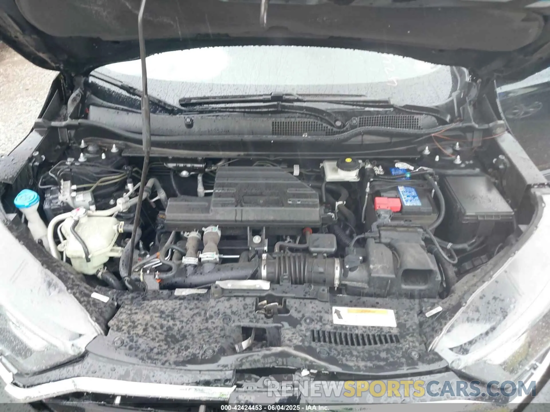 10 Photograph of a damaged car 2HKRW1H79NH402168 HONDA CR-V 2022